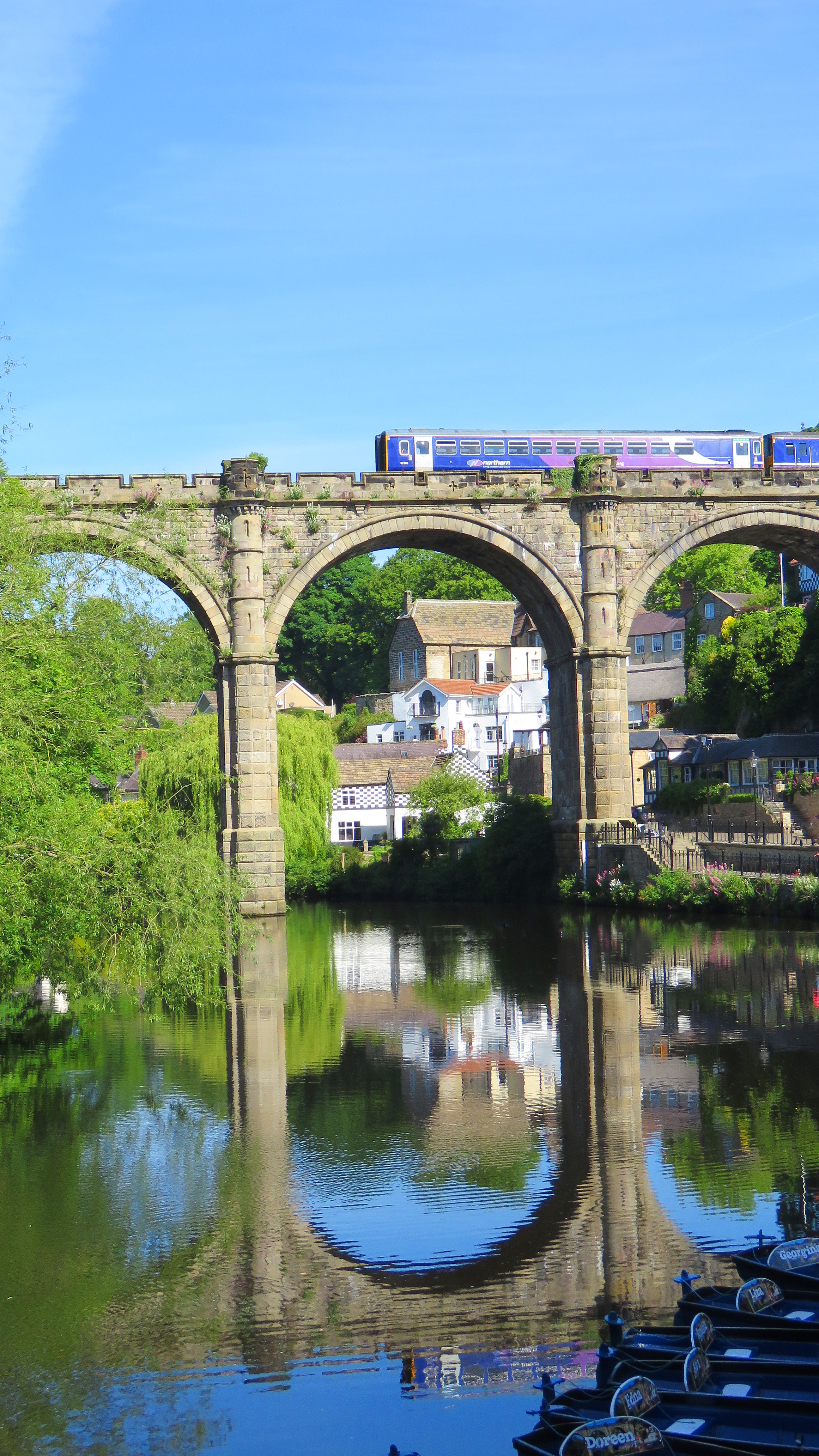 scenics, scenic photography, june 2015, 4K, nature, arch bridge, plant, day, train, reflection, no people, outdoor photography, water, connection, architecture, Phone HD Wallpaper