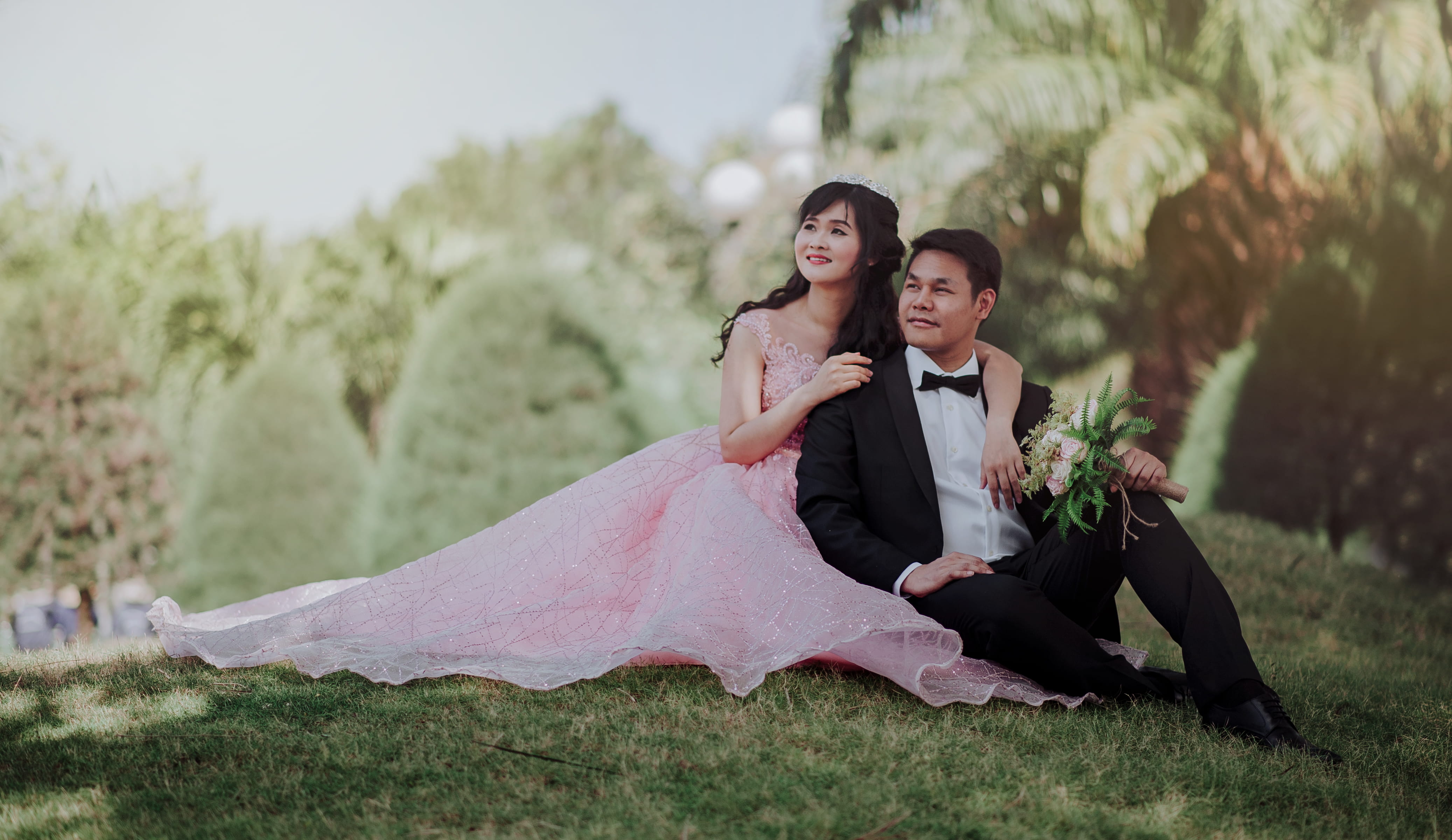 newlywed, pose, smile, park, outdoors, wedding, photo, women, gown, emotion, wife, couple, wedding ceremony, sitting, positive emotion, trees, girl, bouquet, HD Wallpaper