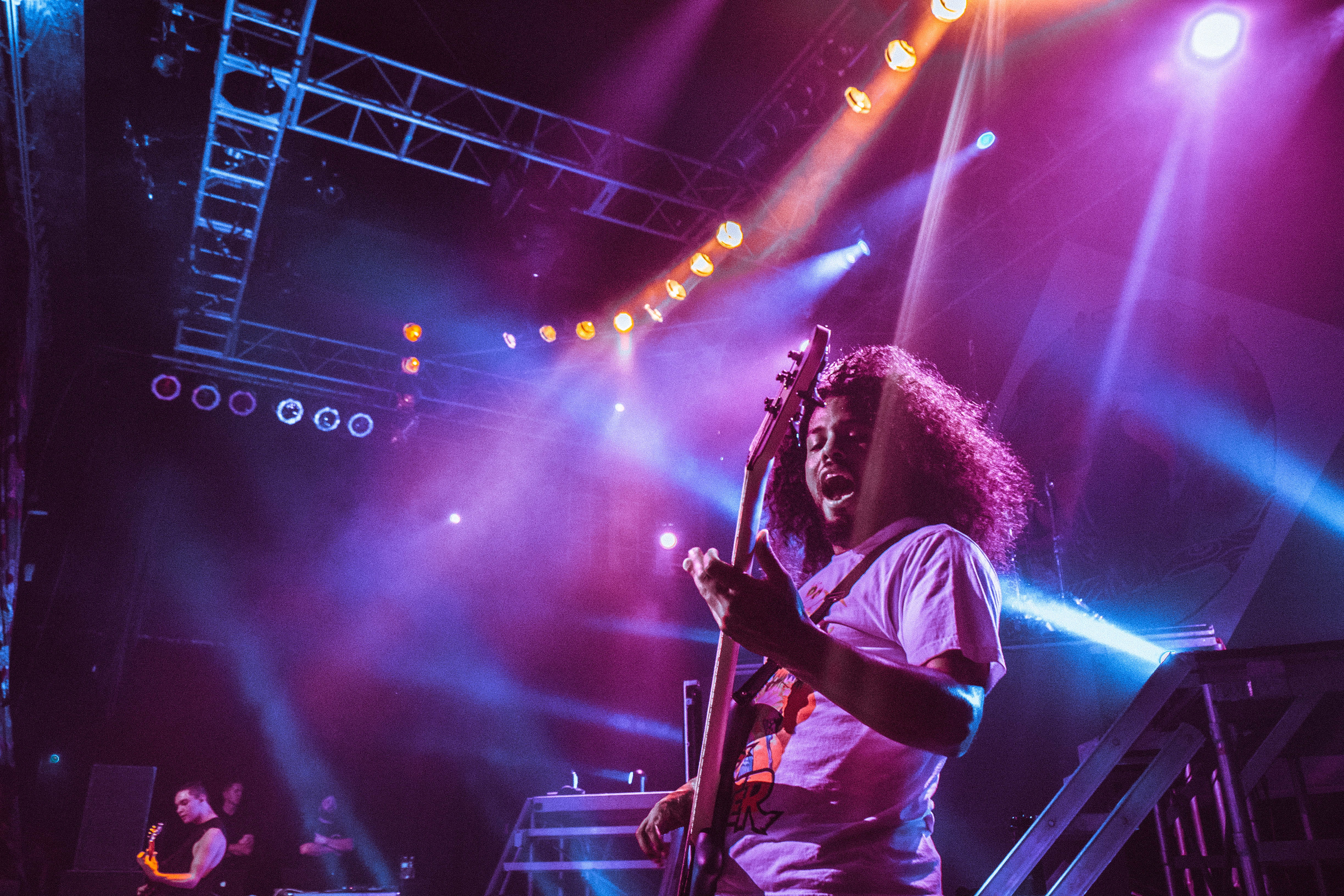 issues, event, music festival, retro, plucking an instrument, musician, livephotography, positive emotion, music, light, live event, concertphotography, HD Wallpaper