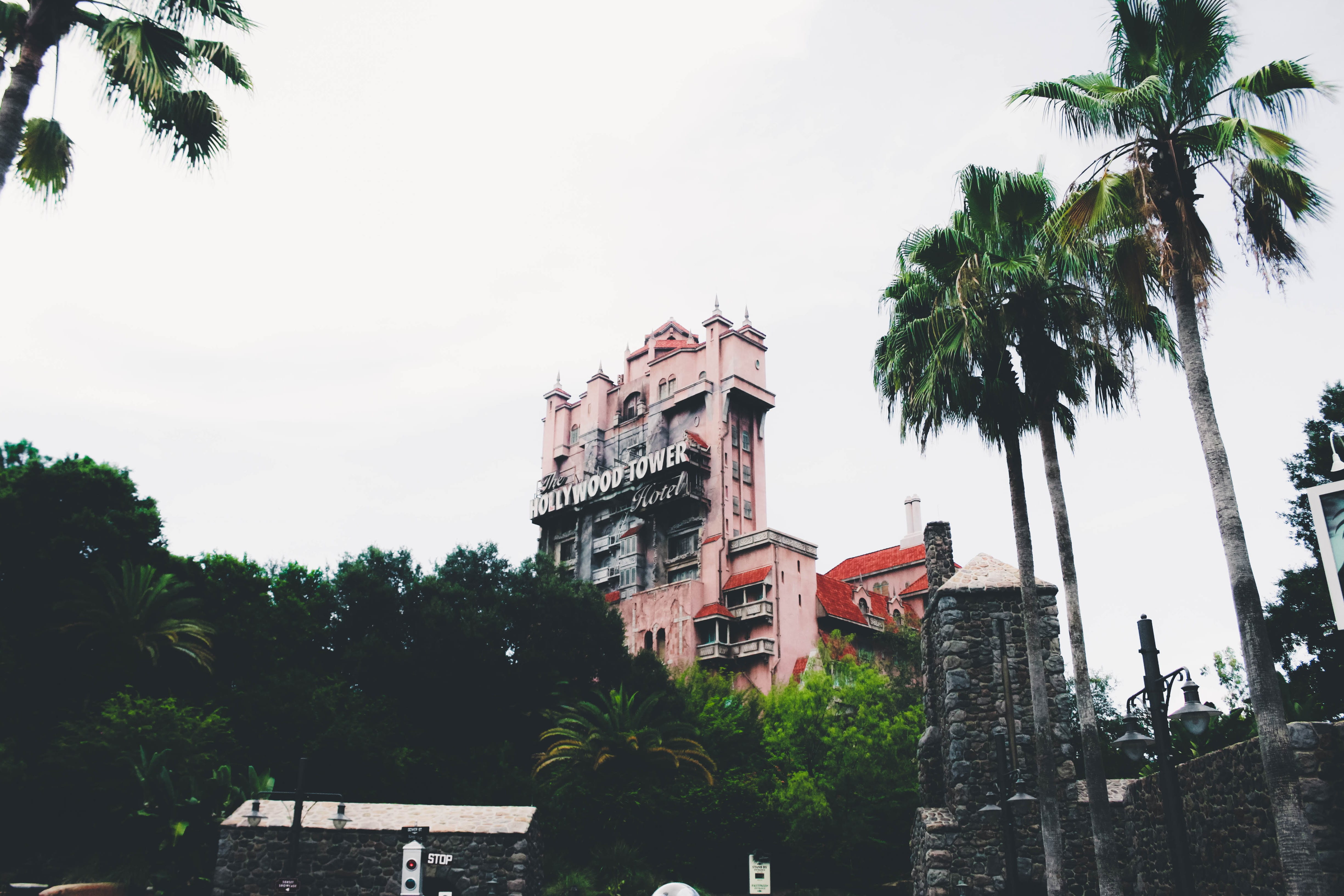 building, house, tropical climate, place of worship, pink, street, jar, coconut palm tree, travel destinations, tree, sky, coconut, day, building exterior, HD Wallpaper