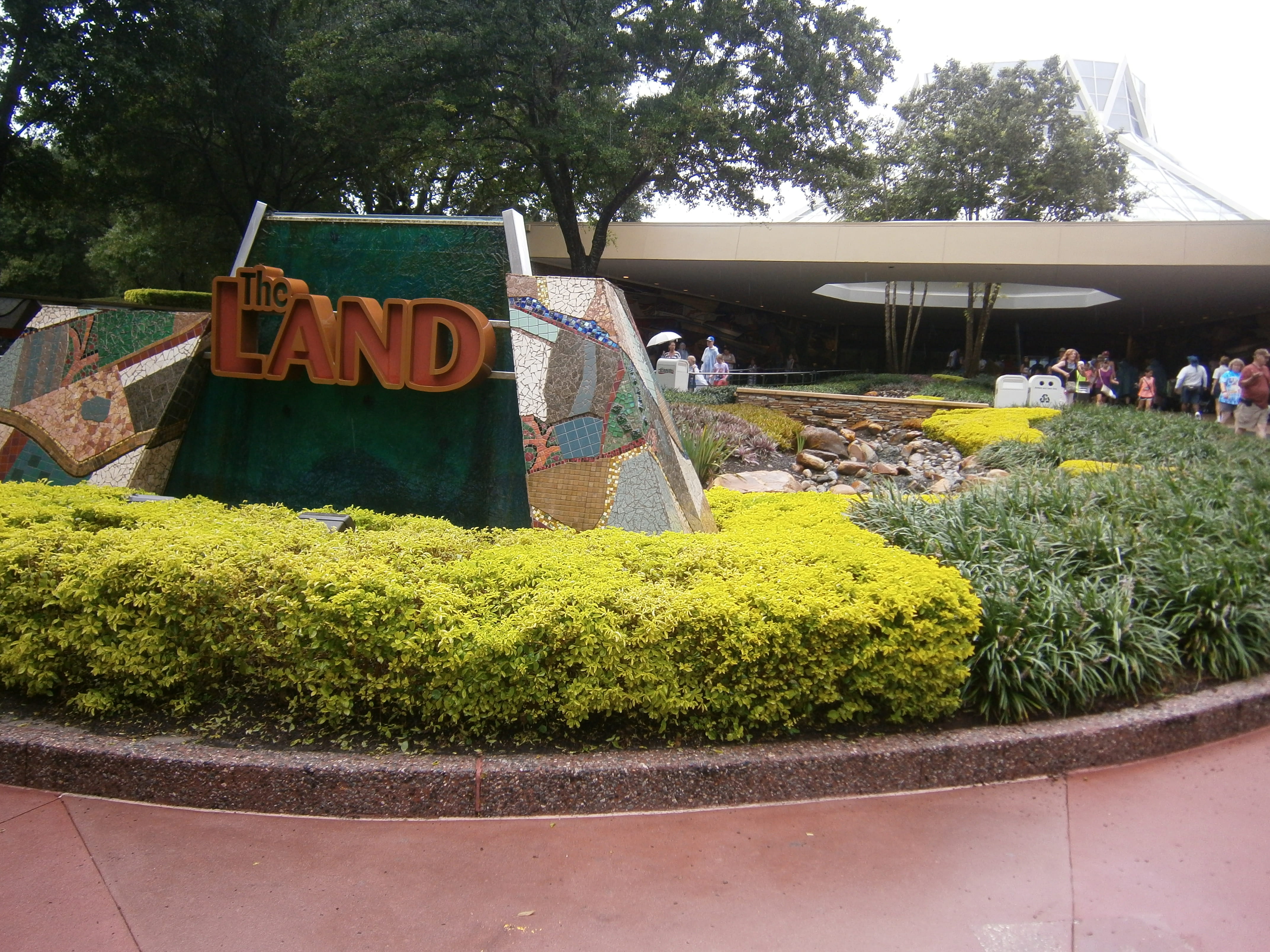 day, green color, outdoors, epcot, western script, building exterior, park - man made space, built structure, united states, communication, park, incidental people, HD Wallpaper