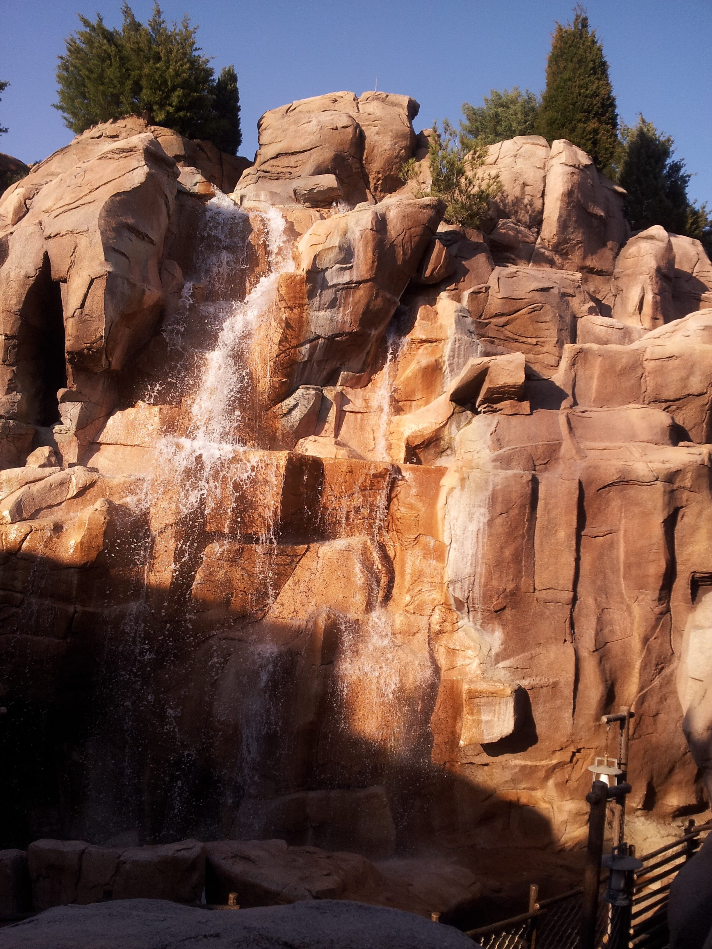amusement park, non-urban scene, sky, day, enjoy, 2K, eroded, nature, climate, attraction, entertainment, geology, travel, rock - object, scenics - nature, Phone HD Wallpaper