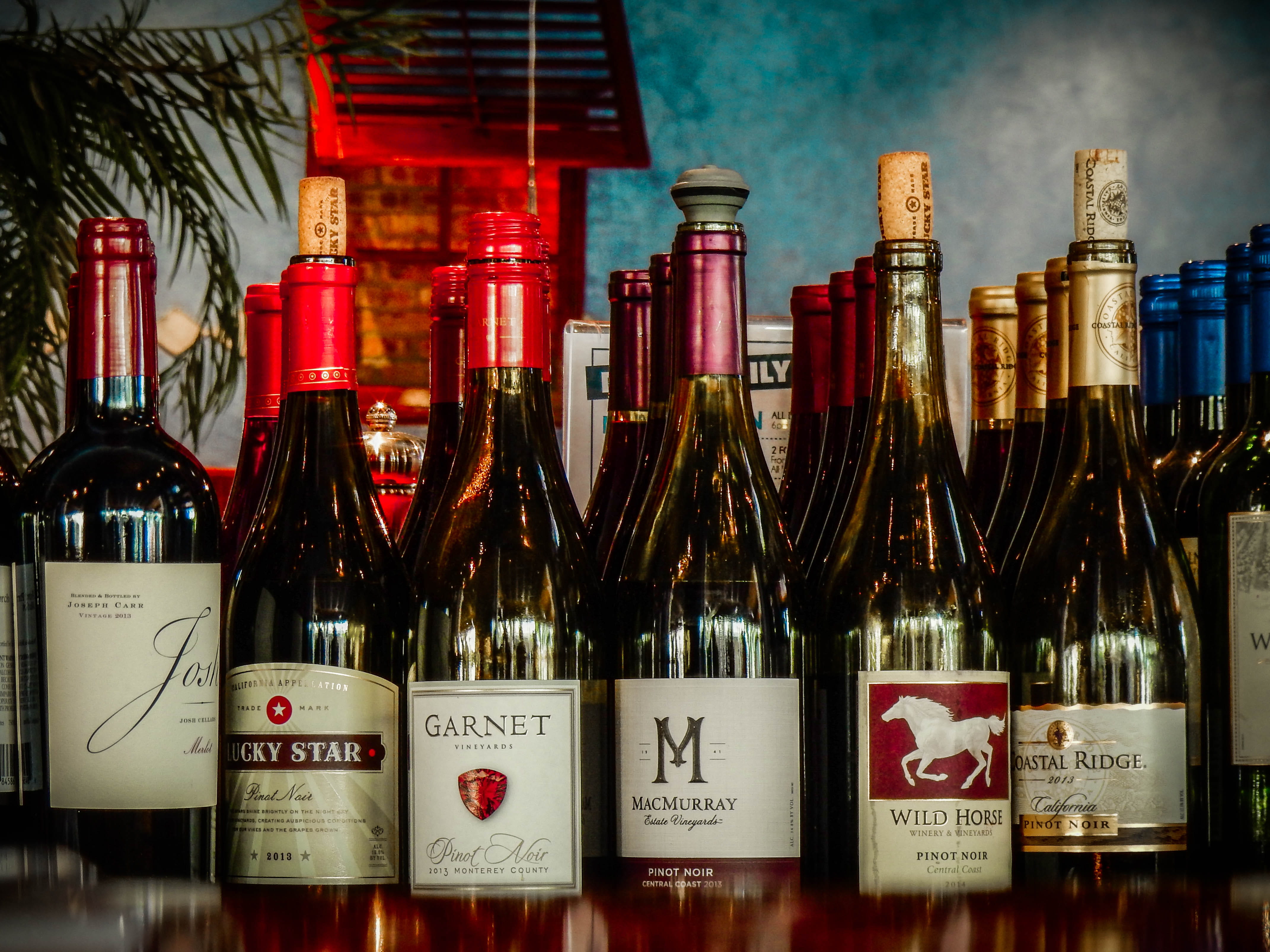 western script, wine, glass - material, luxury, focus on foreground, united states, indoors, no people, naples, still life, choice, variation, label, drink, HD Wallpaper
