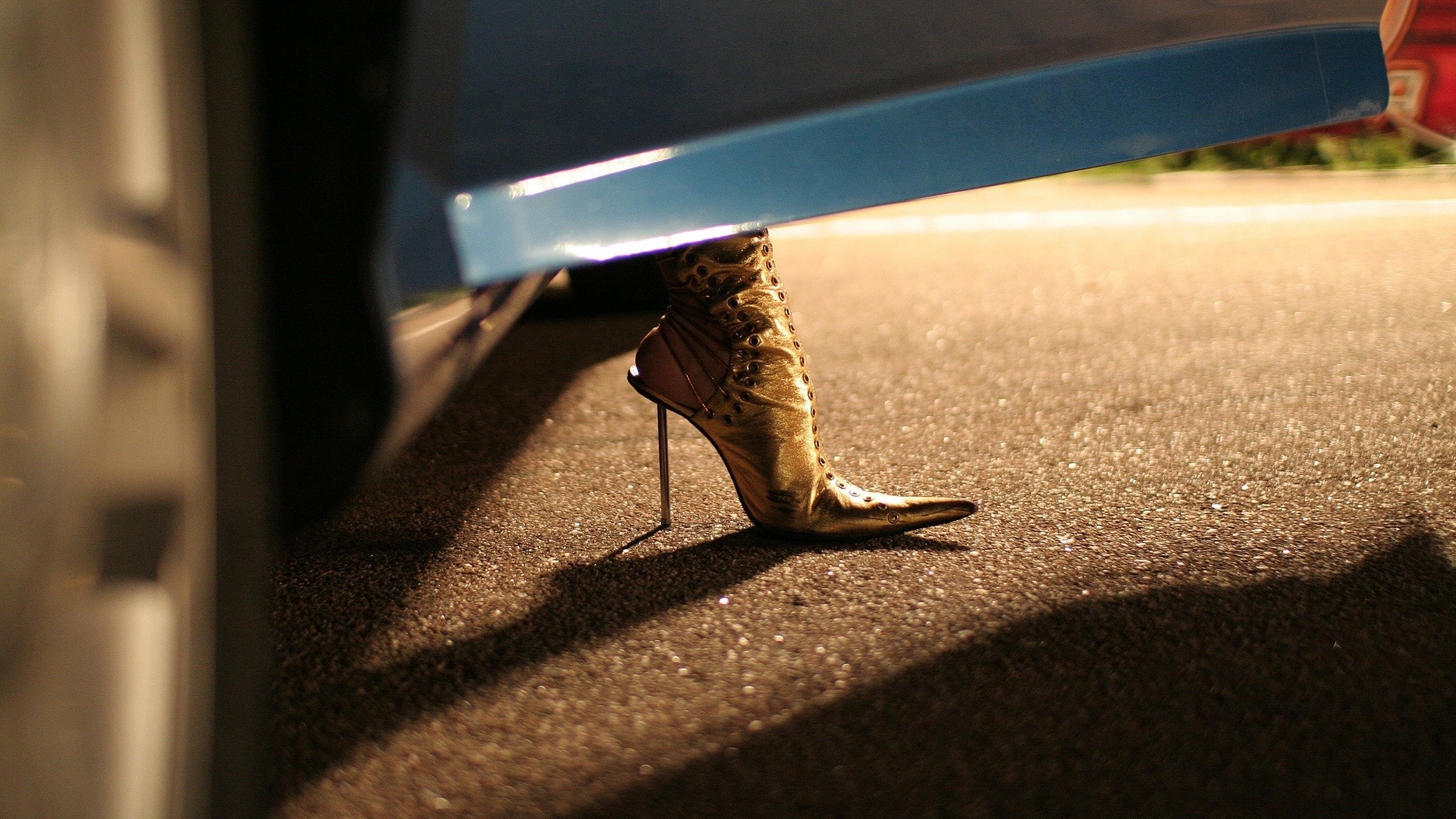 adult, outdoors, street, transportation, human body part, men, city, sunlight, body part, 2K, women, day, low section, motion, focus on shadow, high heels, HD Wallpaper