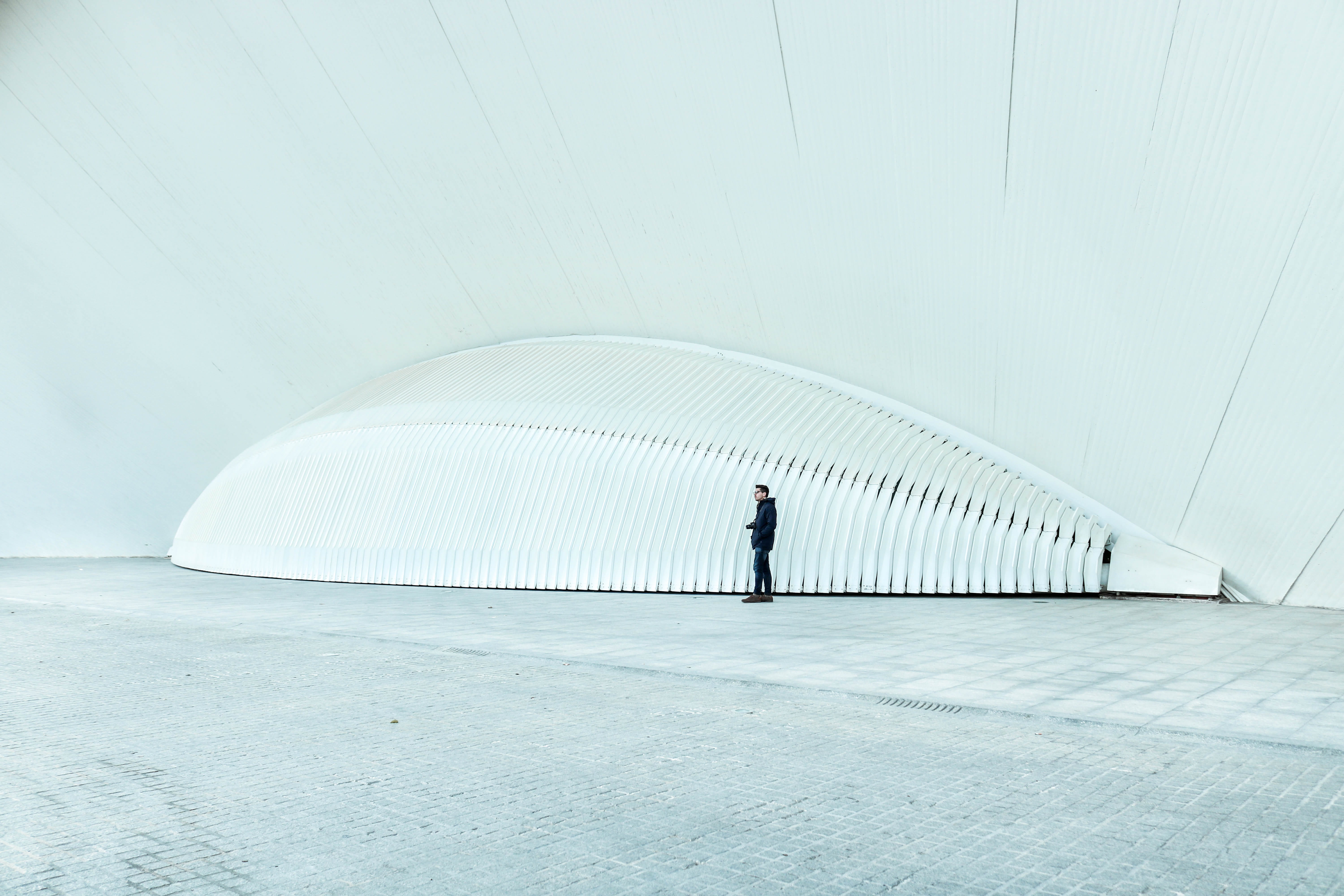 building, one person, person, near, copy space, nature, man, standing, gray, 5K, footpath, men, adult, outdoors, arch, day, building exterior, architecture, HD Wallpaper
