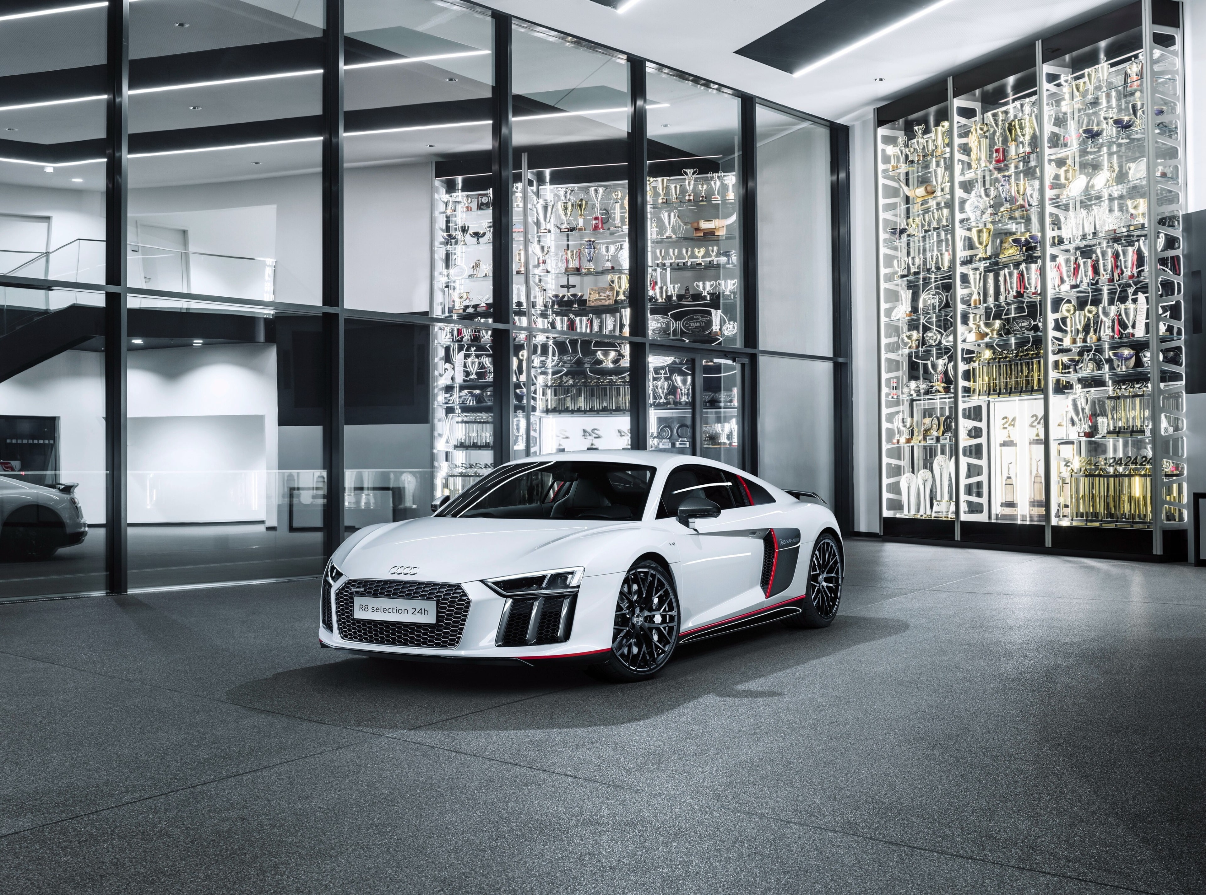 building exterior, consumerism, no people, modern, city, outdoors, parking garage, mode of transportation, 4K, land vehicle, audi r8 v10 plus selection 24h 4k cool pc, HD Wallpaper