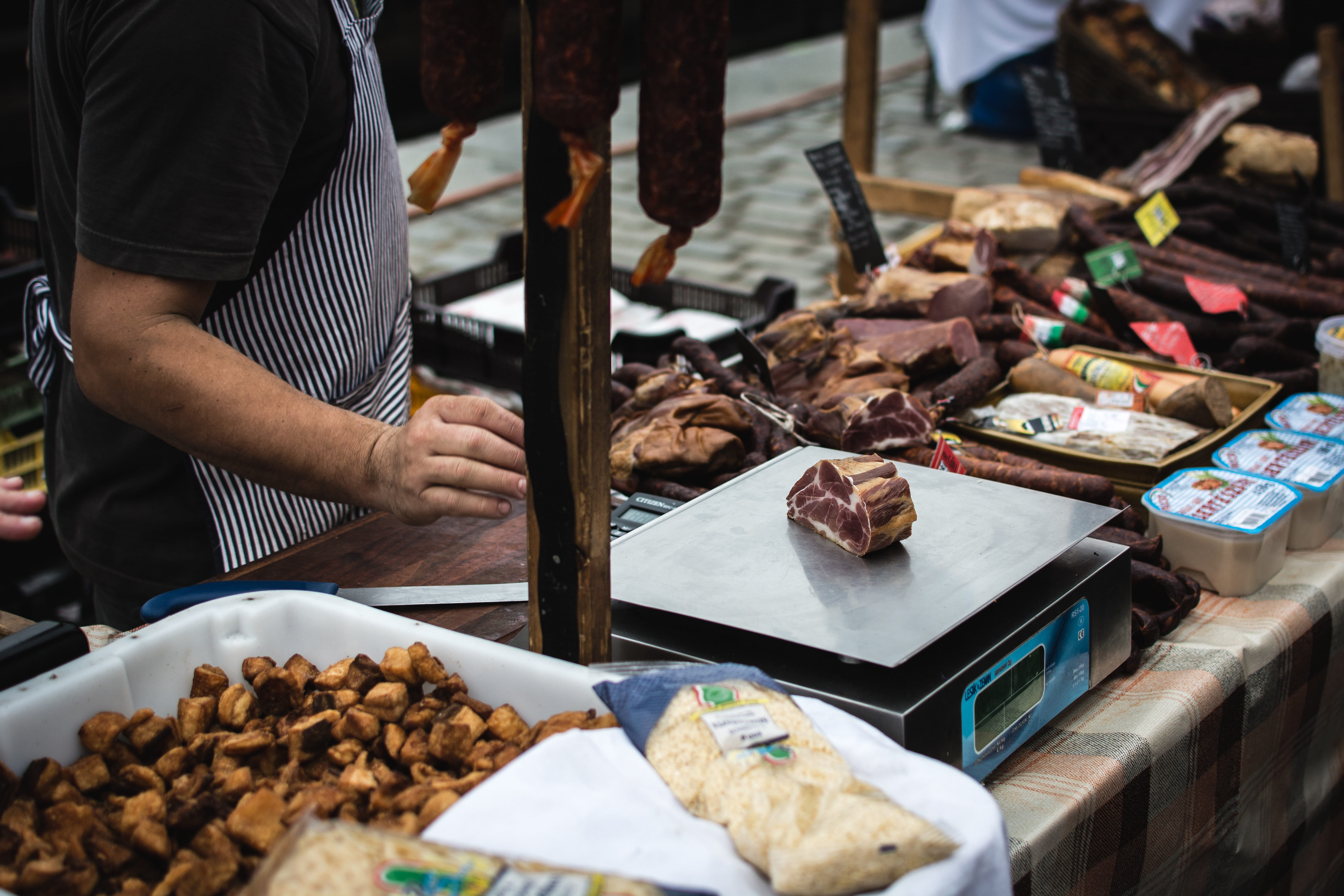 for sale, Meat, hands, cultures, farmers market, hand, sale, preparation, business, people, outside, variation, occupation, preparing food, one person, HD Wallpaper