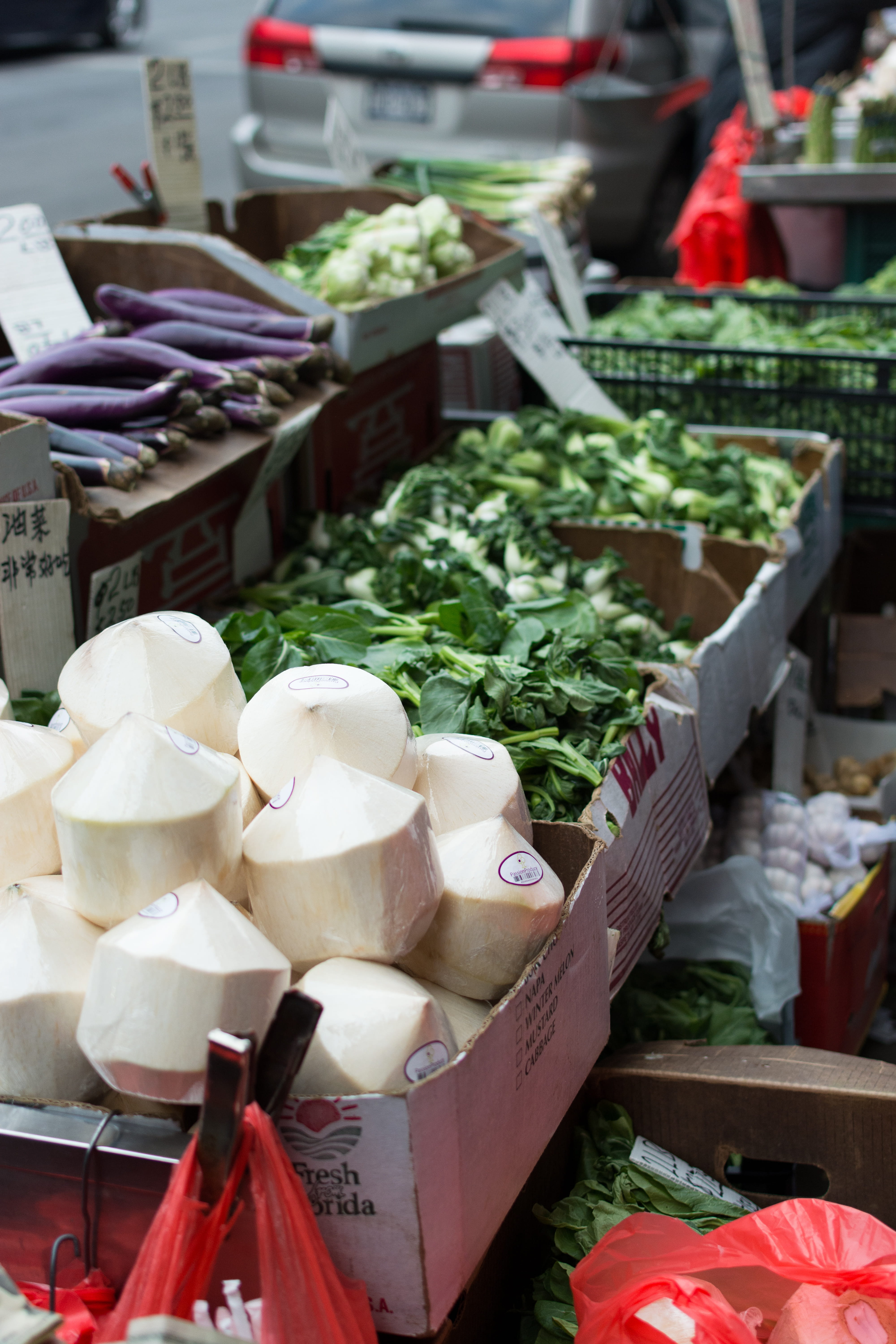 business, healthy eating, coconuts, variation, wellbeing, NYC, market Stall, box, retail, selling, Stall, Chinatown, asia, 5K, still life, food, retail display, Phone HD Wallpaper