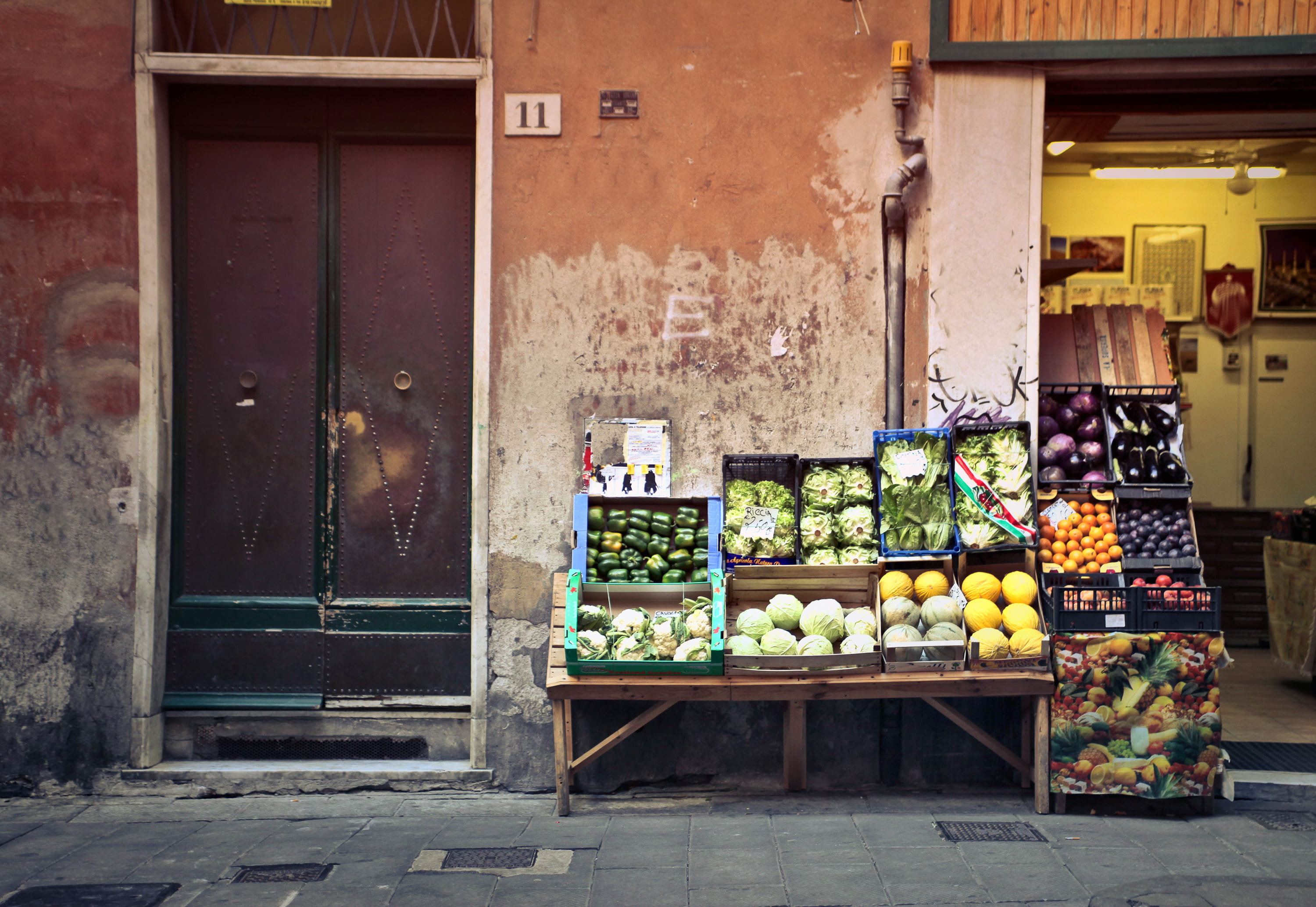 food and drink, consumerism, retail display, street, wall, variation, fruit, box, vegetable, vegetable boxes, healthy eating, vegetables, shop, architecture, HD Wallpaper