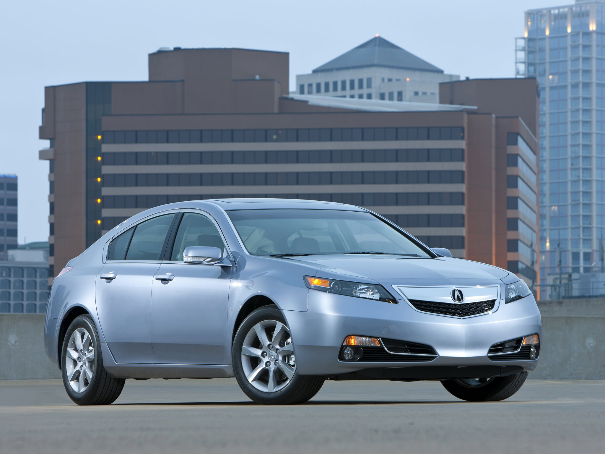 silver colored, traffic, motor vehicle, editorial, mode of transportation, building exterior, acura, engine, asphalt, urban Scene, parking, style, silver, HD Wallpaper