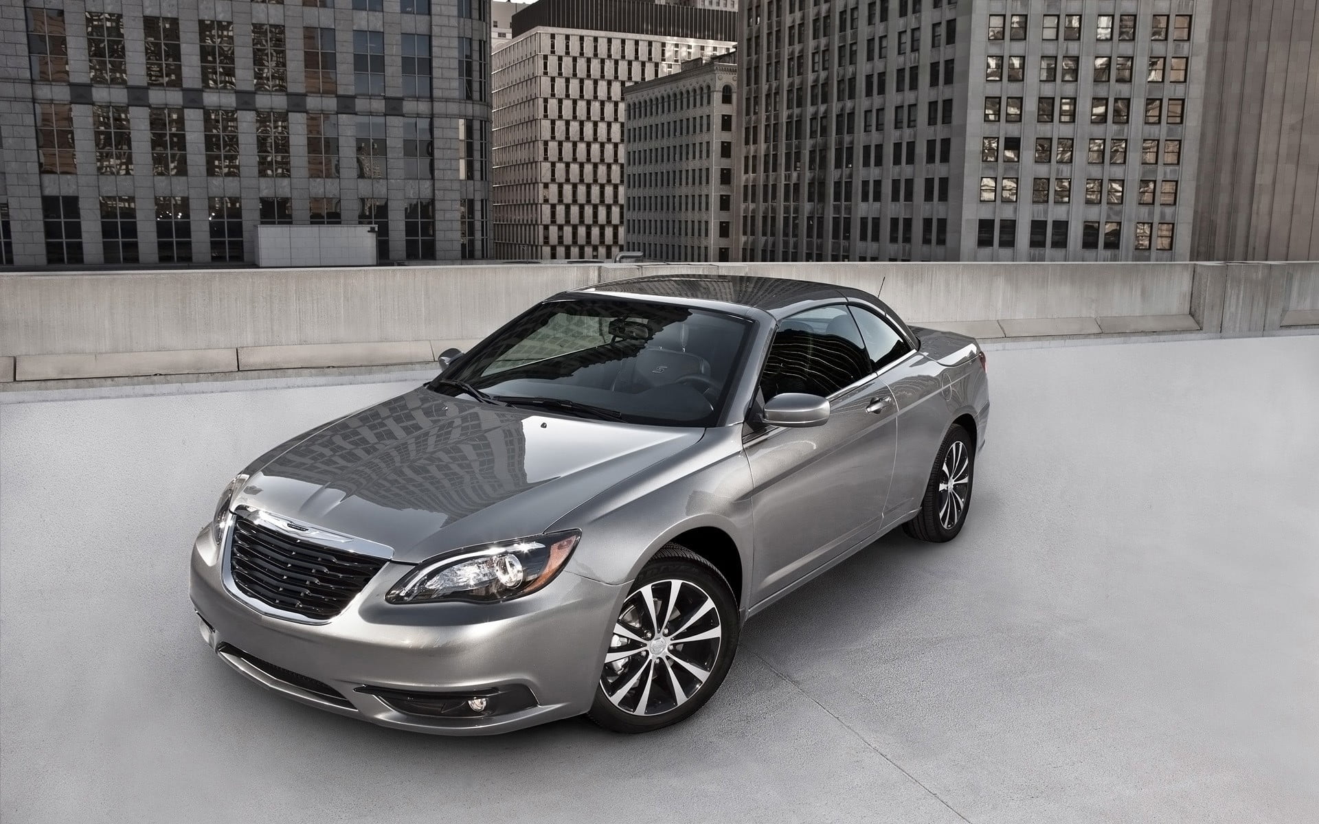 1080P, built structure, skyscraper, silver, clean, cars, outdoors, luxury, small, motor vehicle, day, land vehicle, transportation, modern, black color, HD Wallpaper