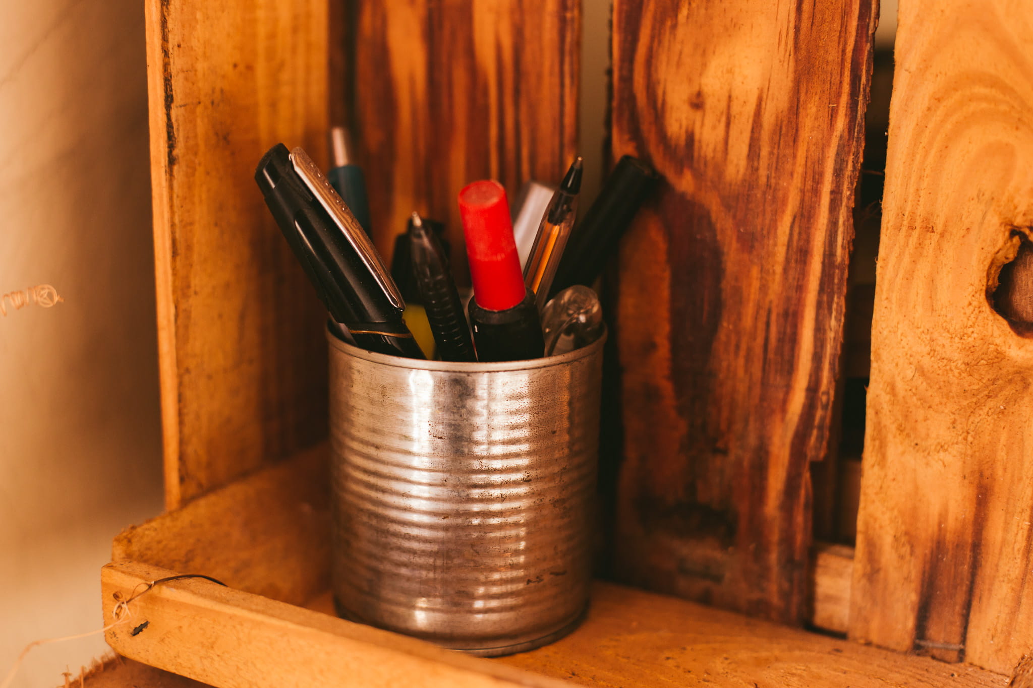 pens, container, silver, log, still life, no people, table, focus on foreground, desk organizer, wine bottle, tool, bottle, large group of objects, metal, HD Wallpaper