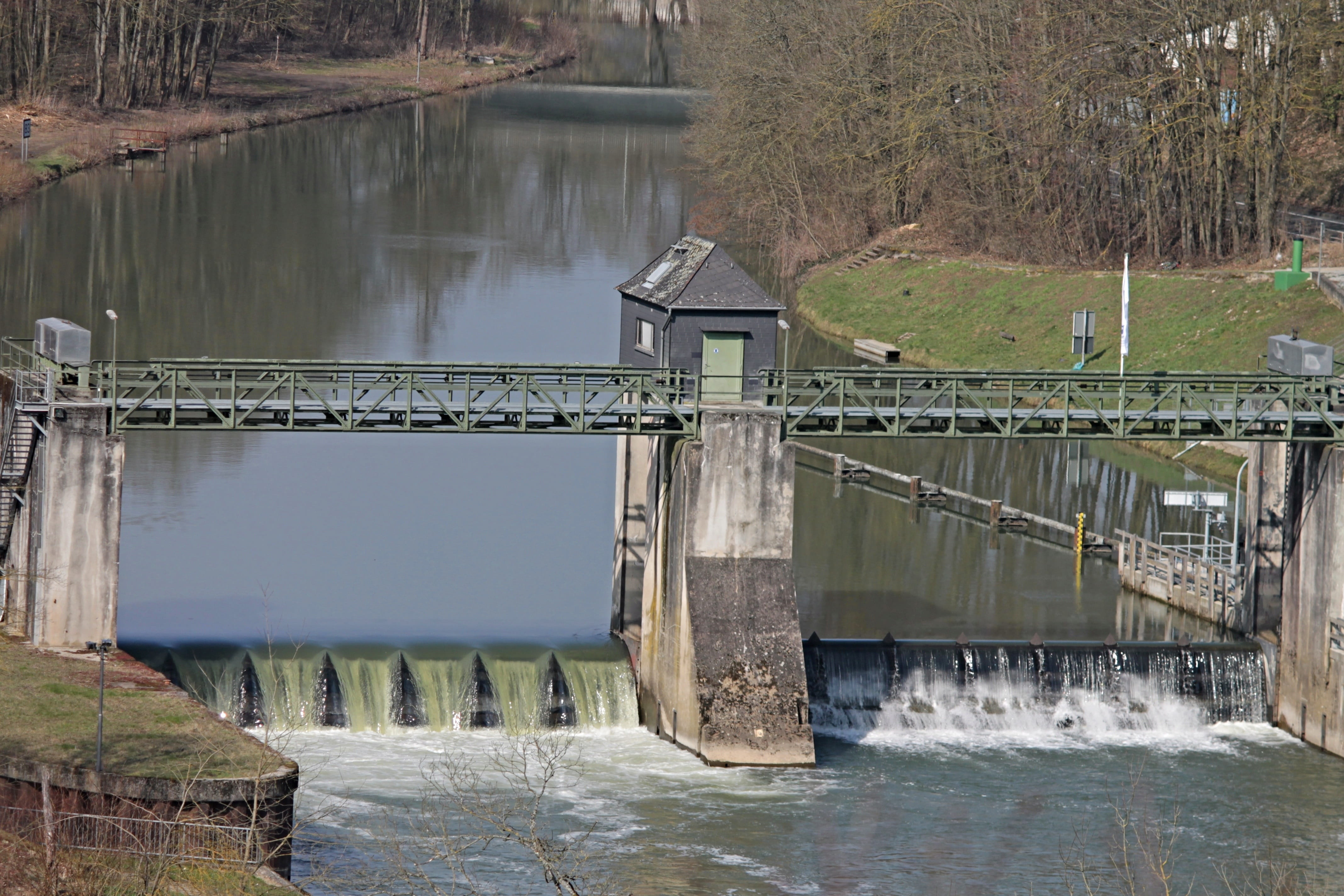 flowing water, river, regulation, ship lock, plant, gradient, shipping, dam, architecture, nature, water regulation, connection, tree, long exposure, motion, HD Wallpaper