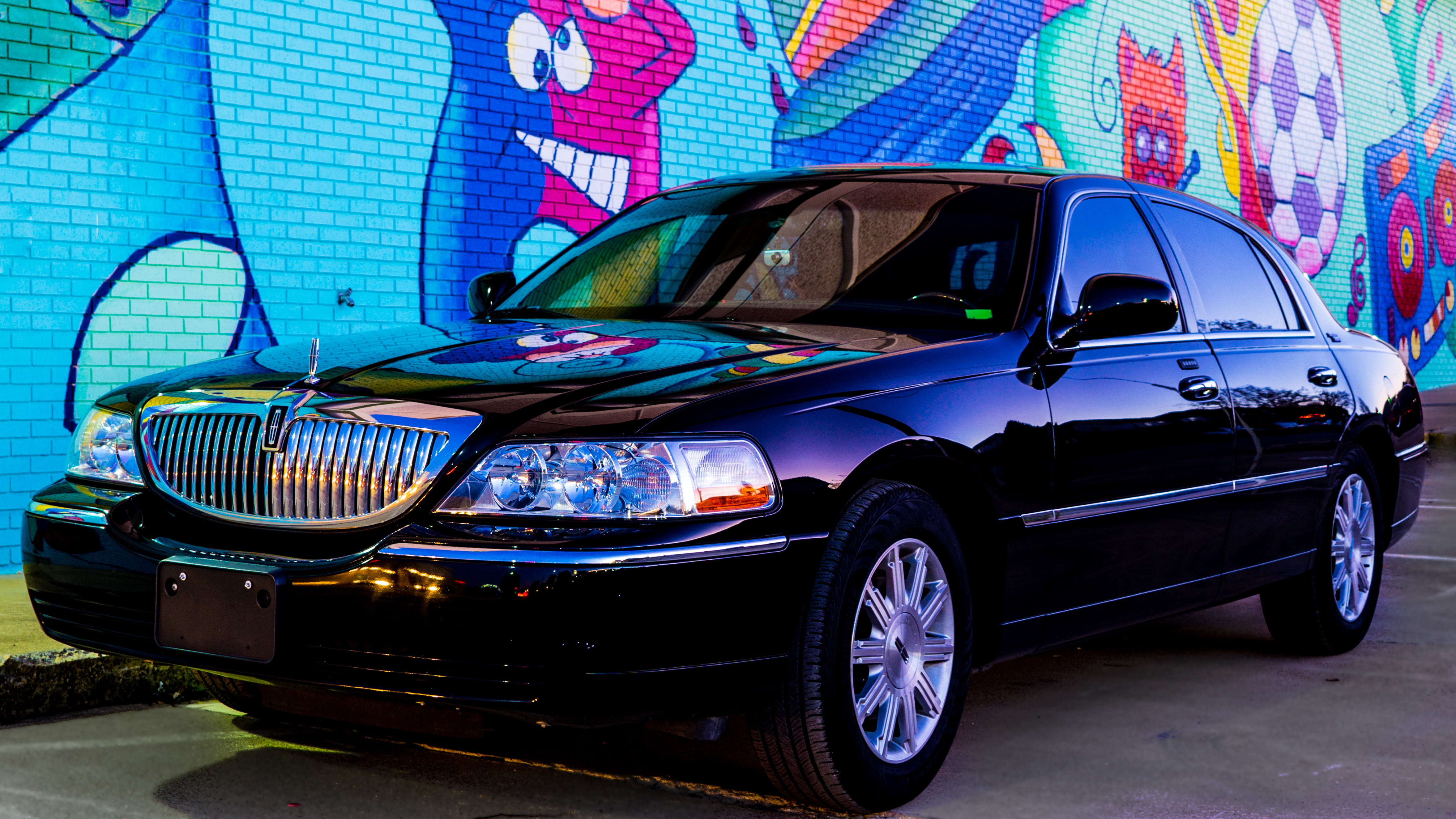 automobile, land Vehicle, built structure, architecture, creative, wall - building feature, lincoln, motor vehicle, mode of transportation, mural, car, HD Wallpaper