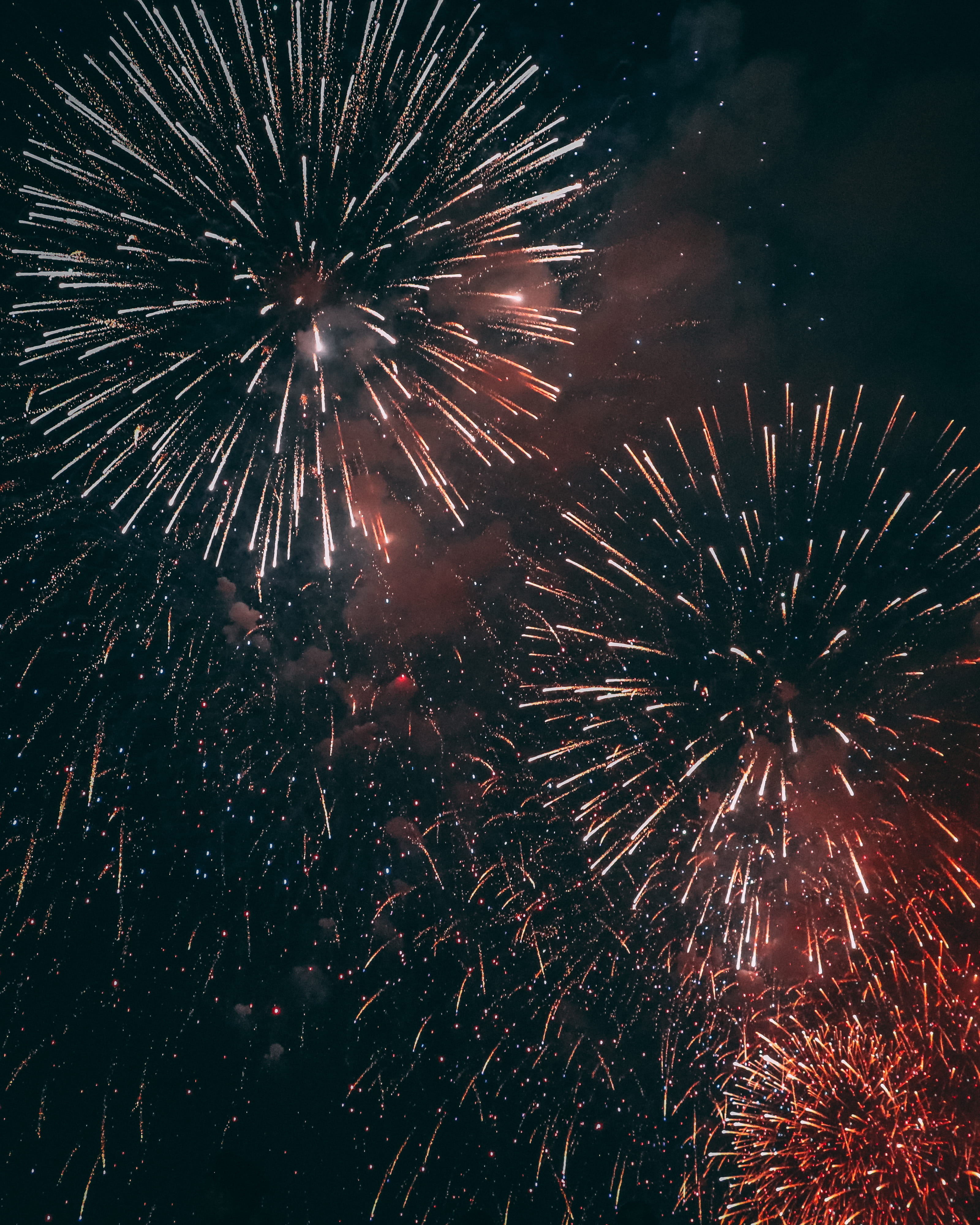 illuminated, motion, event, firework - man made object, arts culture and entertainment, new york city, display, jungle, outdoors, land, glowing, crowd, Phone HD Wallpaper