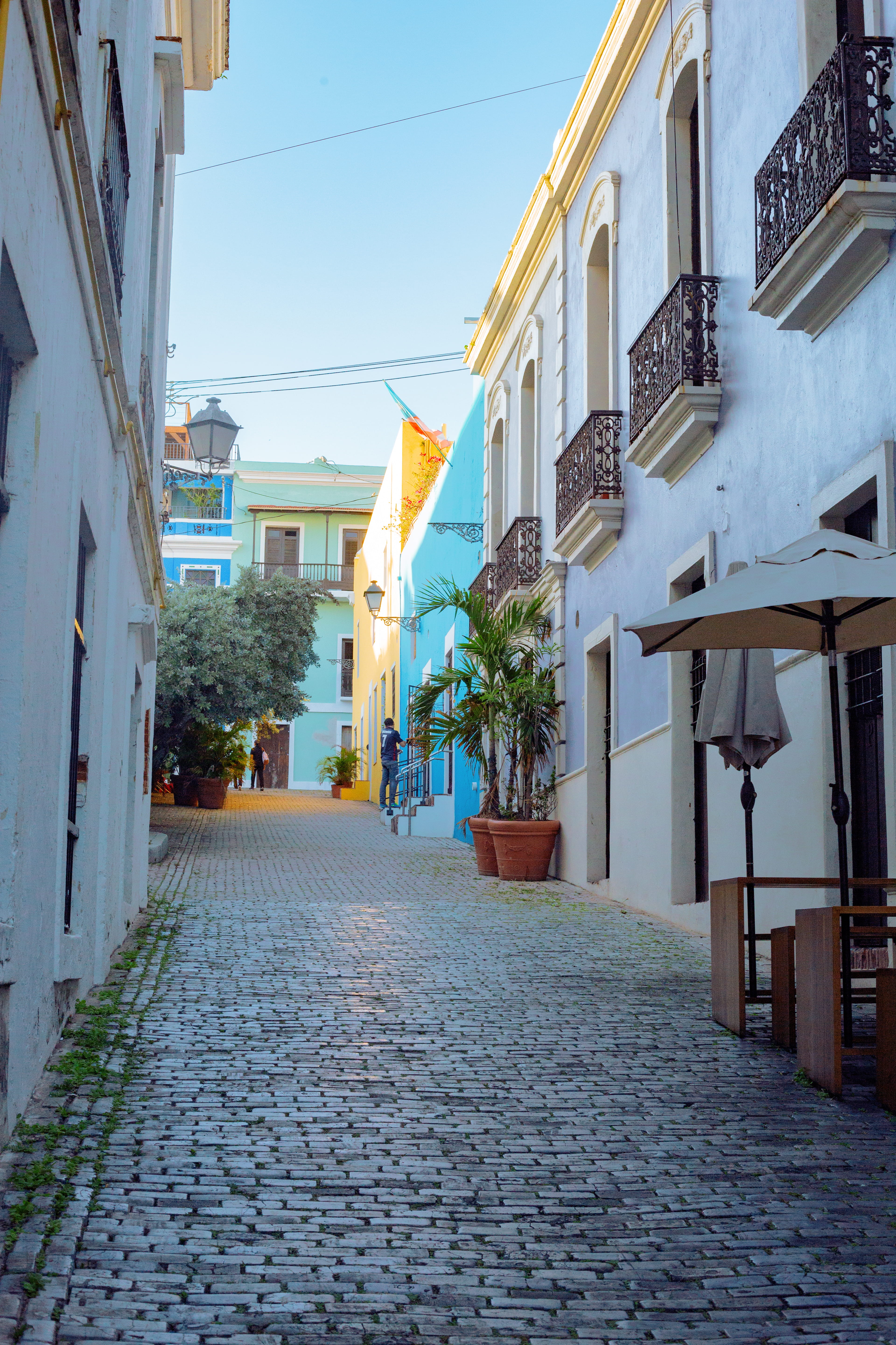 spanish colony, spanish, plant, built structure, city, direction, building exterior, town, san juan, architecture, residential district, the way forward, Phone HD Wallpaper