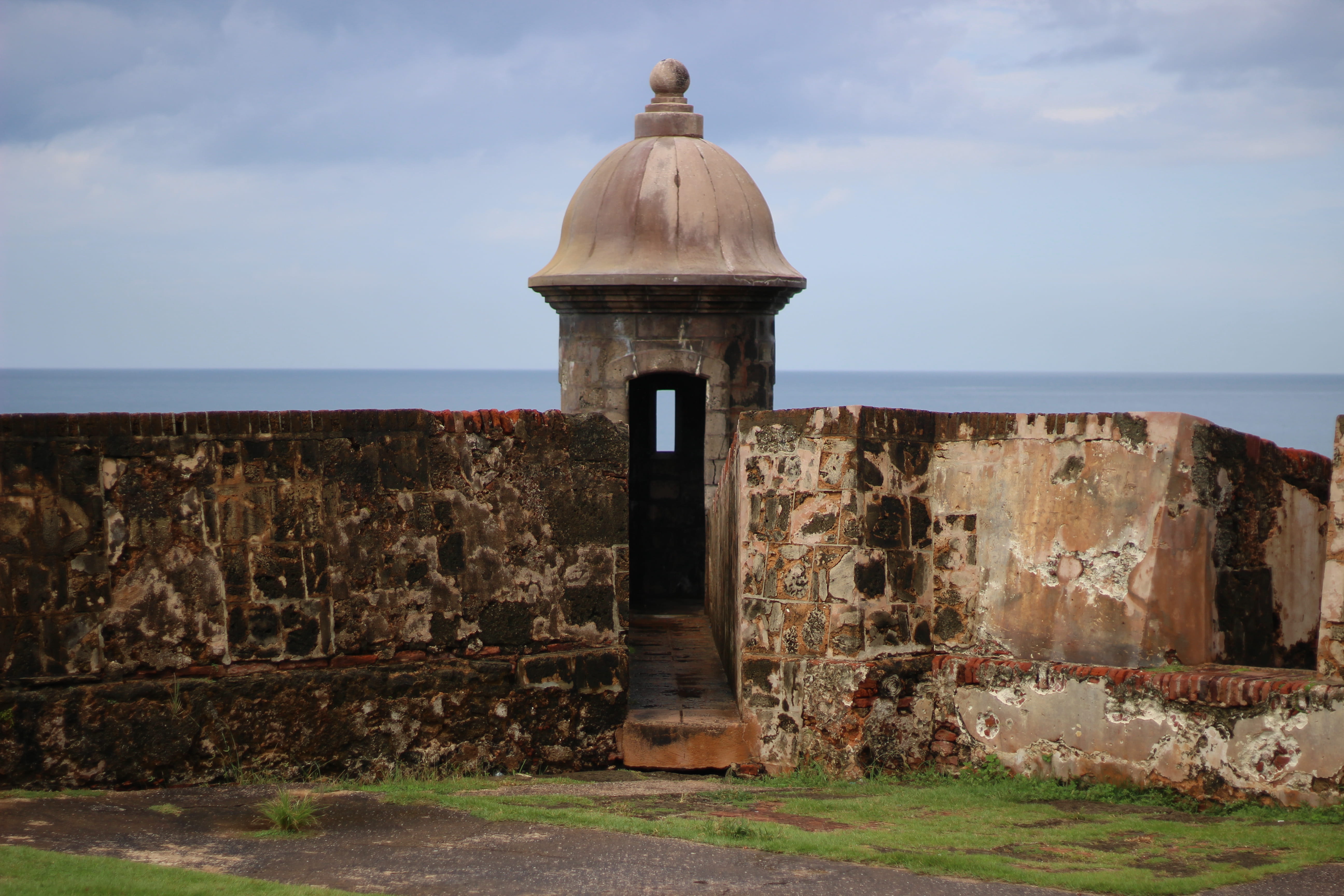 nature, beauty in nature, old, horizon, 5K, castillo, ocean, cloud - sky, tower, built structure, military, day, san juan, wall, building, sea, worn, architecture, HD Wallpaper