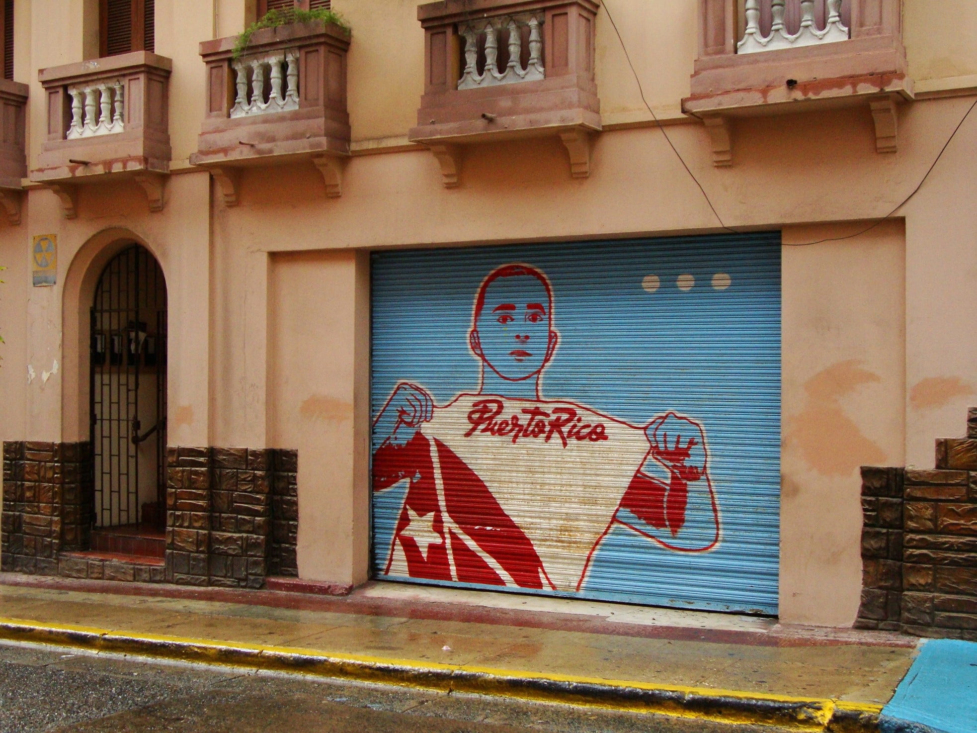 heart shape, puerto rico, caribbean, no people, city, sign, communication, building exterior, building, 1080P, wall, built structure, outdoors, creativity, HD Wallpaper