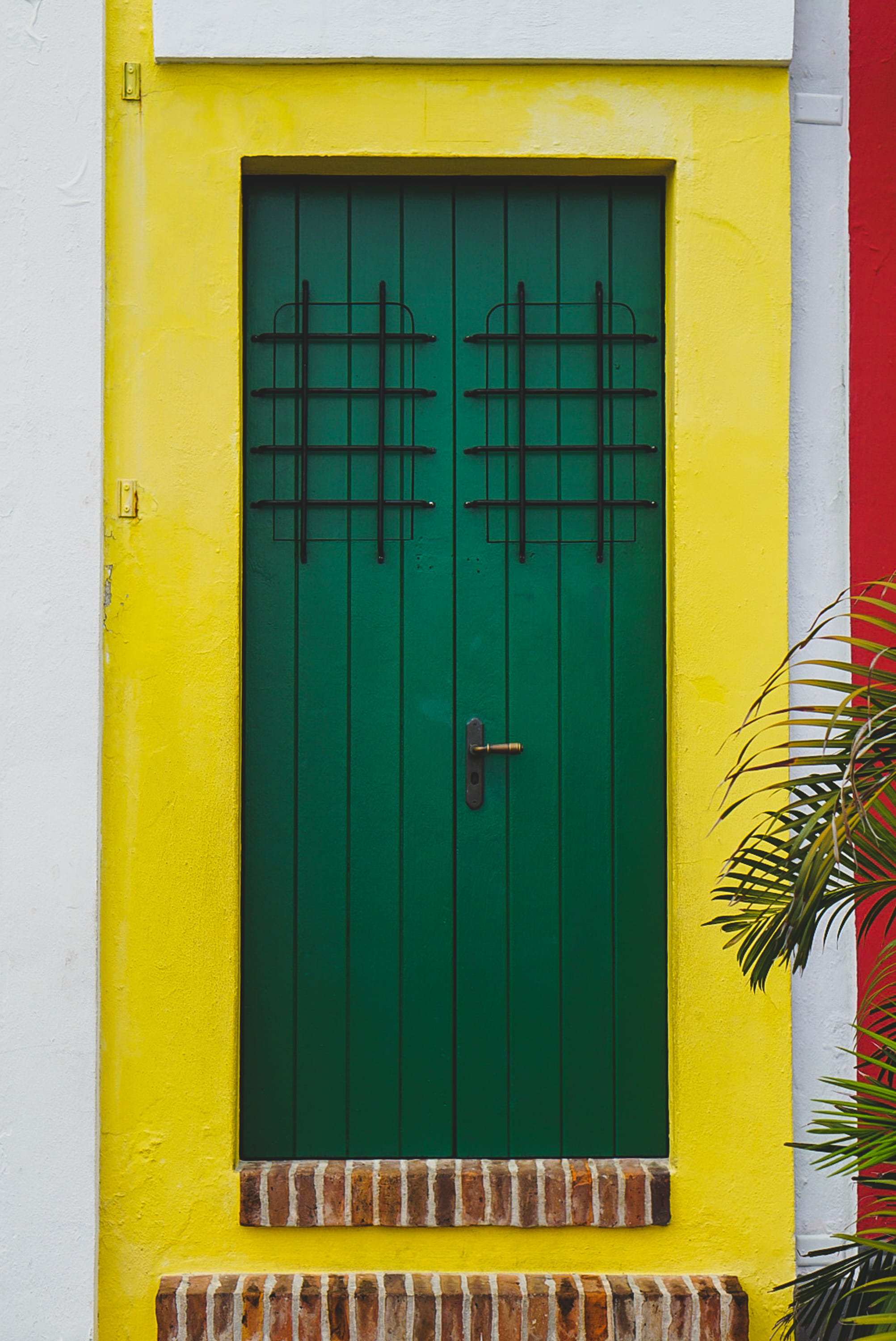 safety, door, green, building, closed, protection, building exterior, day, green color, colonial, security, architecture, window, blue, built structure, Phone HD Wallpaper