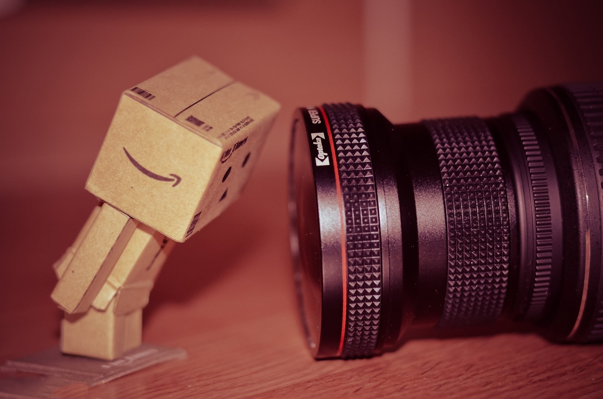 photography themes, business, single Object, symbol, personal accessory, zoom, backgrounds, close-up, cardboard robot, arts culture and entertainment, camera - Photographic Equipment, HD Wallpaper