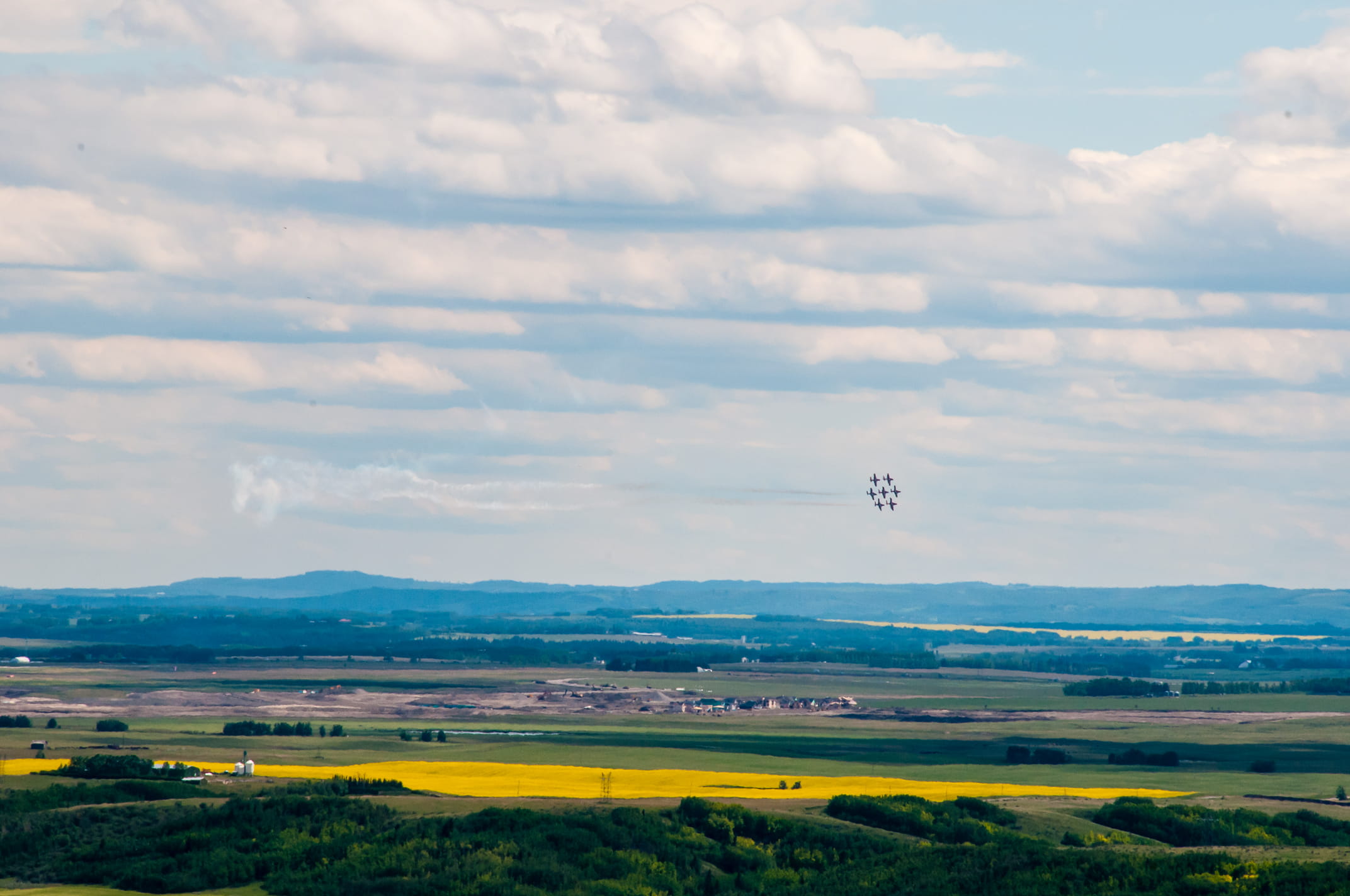 alberta, land, snowbirds, scenics - nature, day, sky, air vehicle, growth, canada, mountains, 1080P, mid-air, no people, beauty in nature, tranquility, HD Wallpaper