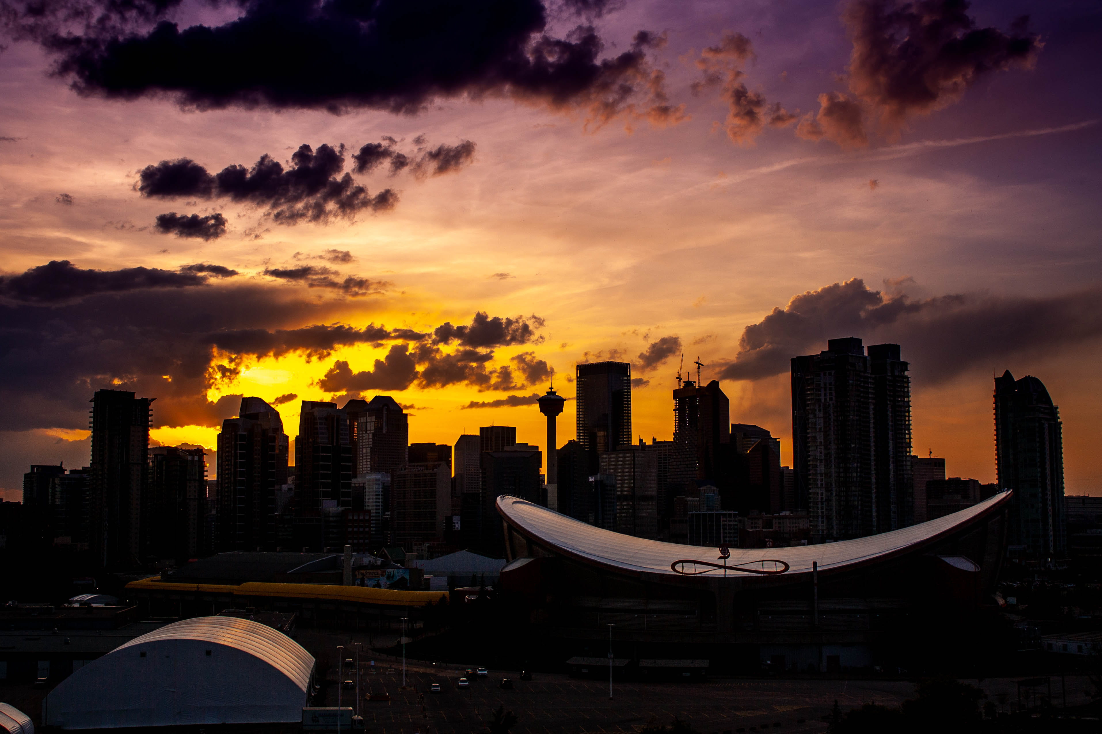 outdoors, cloud - sky, golden, purple, clouds, tall - high, building exterior, romantic sky, office building exterior, alberta, urban skyline, 2K, skyline, HD Wallpaper