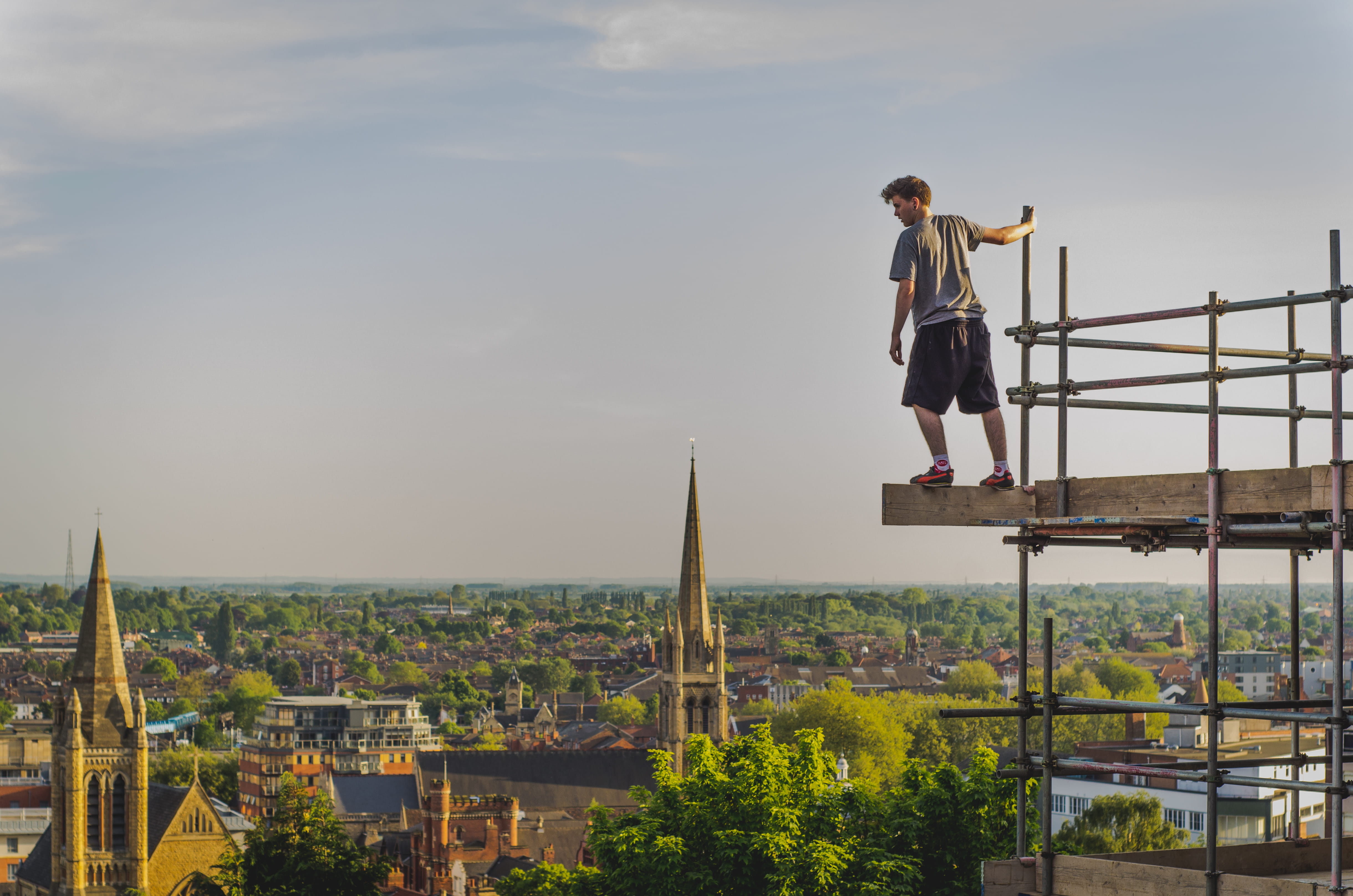 cityscape, 4K, casual clothing, scaffolding, landscape, architecture, city, building exterior, man, person, trees, guy, day, lifestyles, church, lincoln, HD Wallpaper