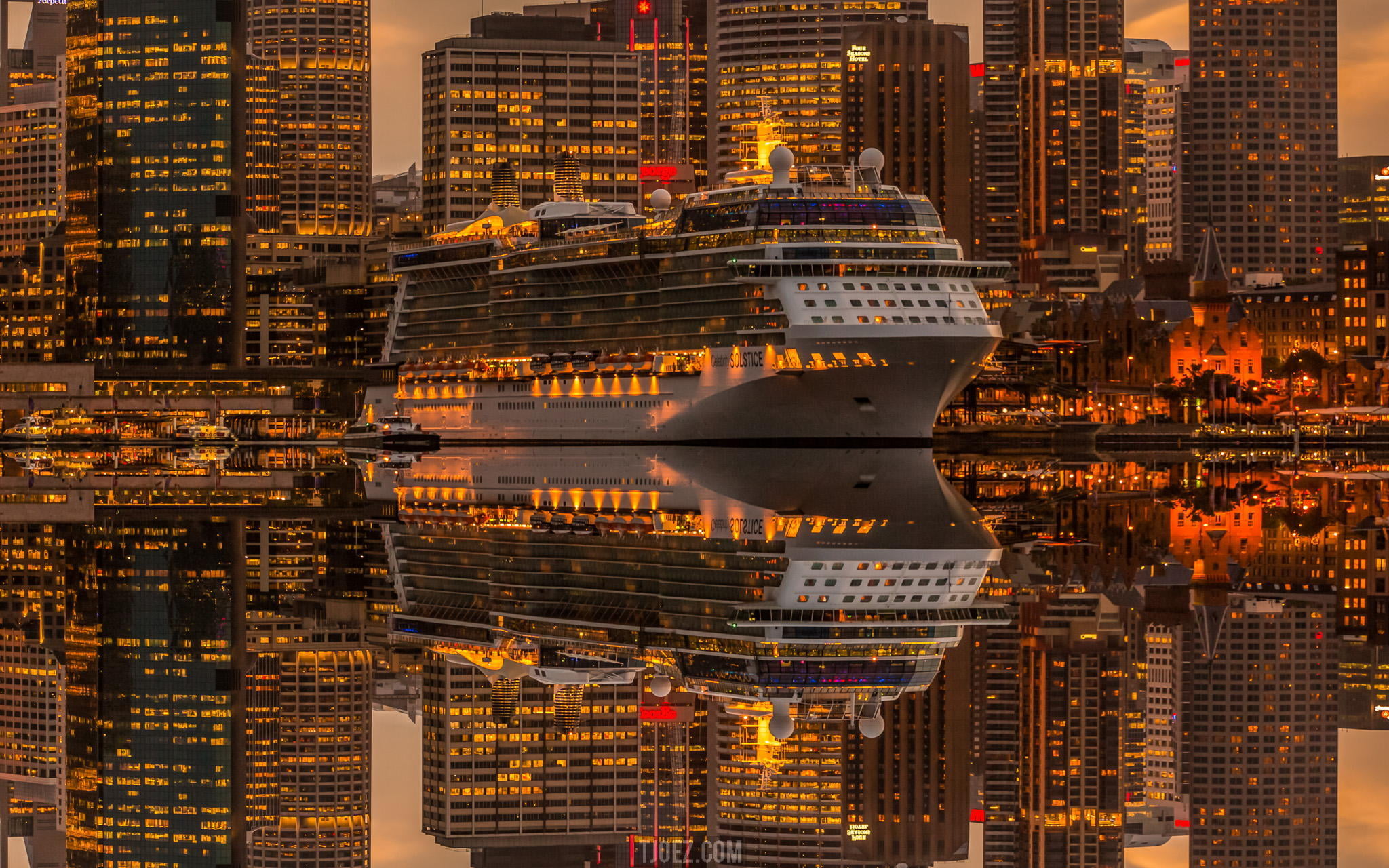 cruise, water, the evening, cruise liner, the city, office building exterior, reflection, urban skyline, built structure, cityscape, tall - high, ship, HD Wallpaper