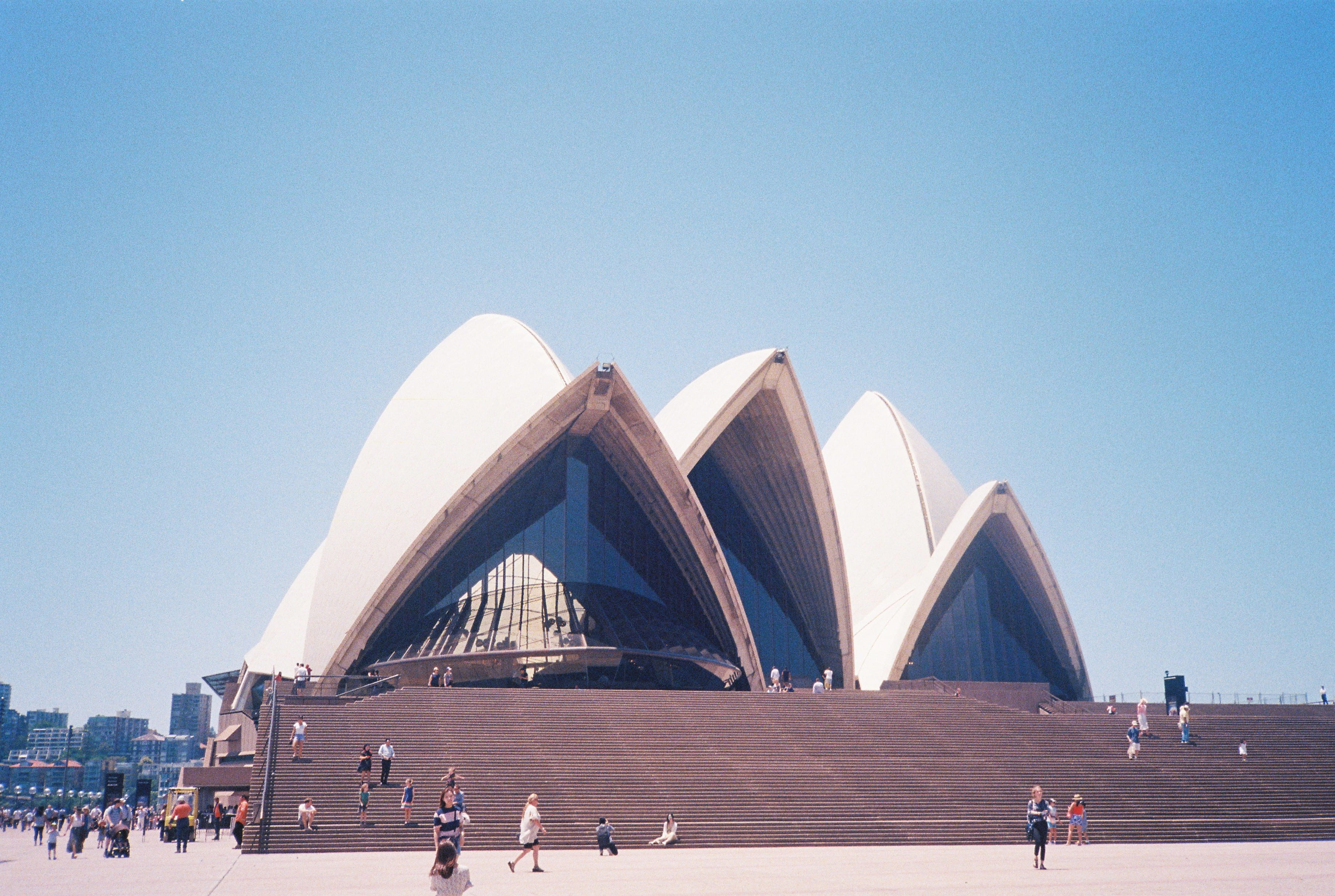 tourism, blue sky, incidental people, built structure, house, building exterior, australia, day, sydney opera house, group of people, crowd, arts culture and entertainment, HD Wallpaper