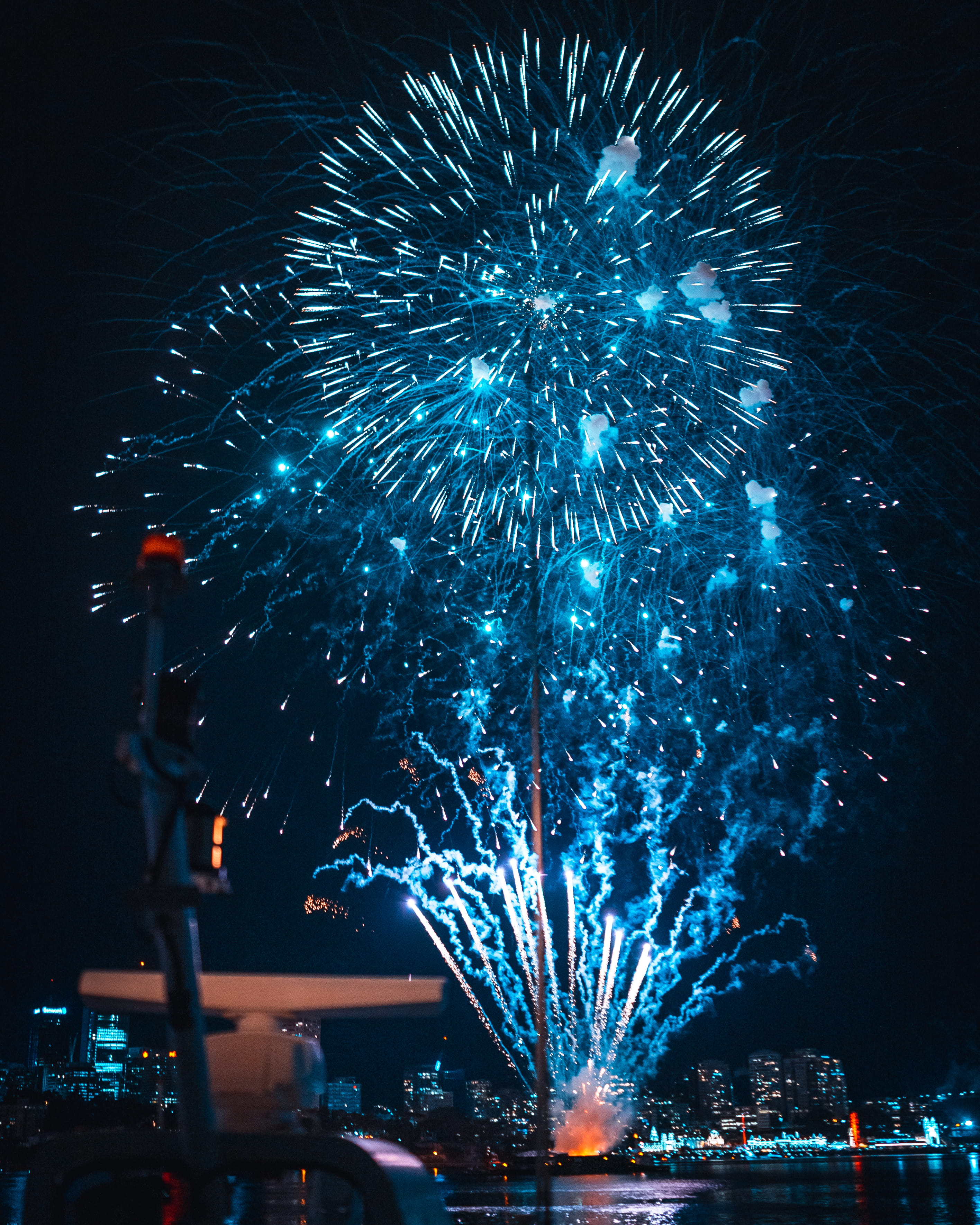 building exterior, long exposure, new years eve, lighting, illuminated, outdoors, sky, blurred motion, australia, light, firework, architecture, flare, Phone HD Wallpaper