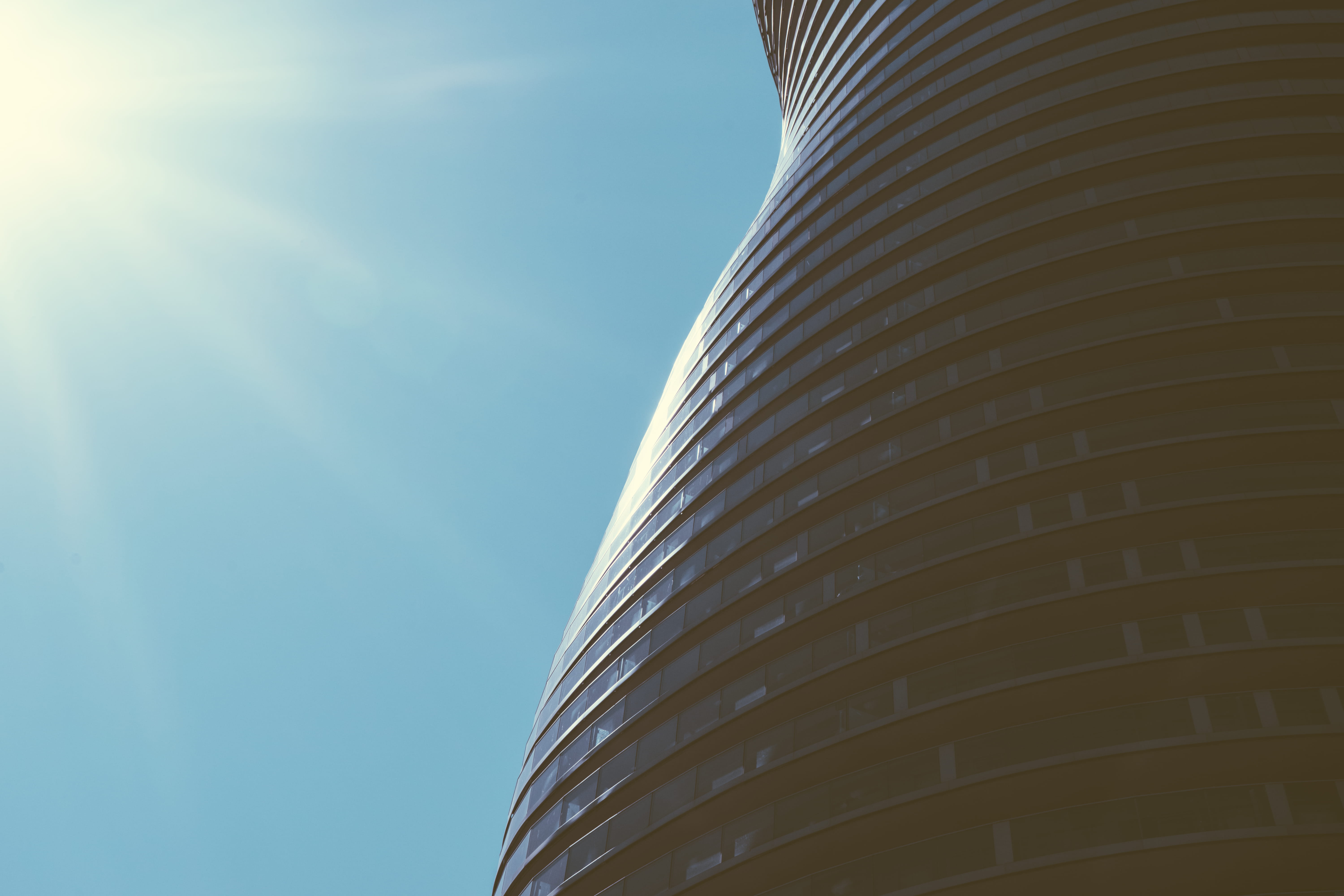 office building exterior, office, architectural, pattern, city, sky, buliding, skyscraper, sunlight, urban, building, outdoors, building exterior, clear sky, HD Wallpaper