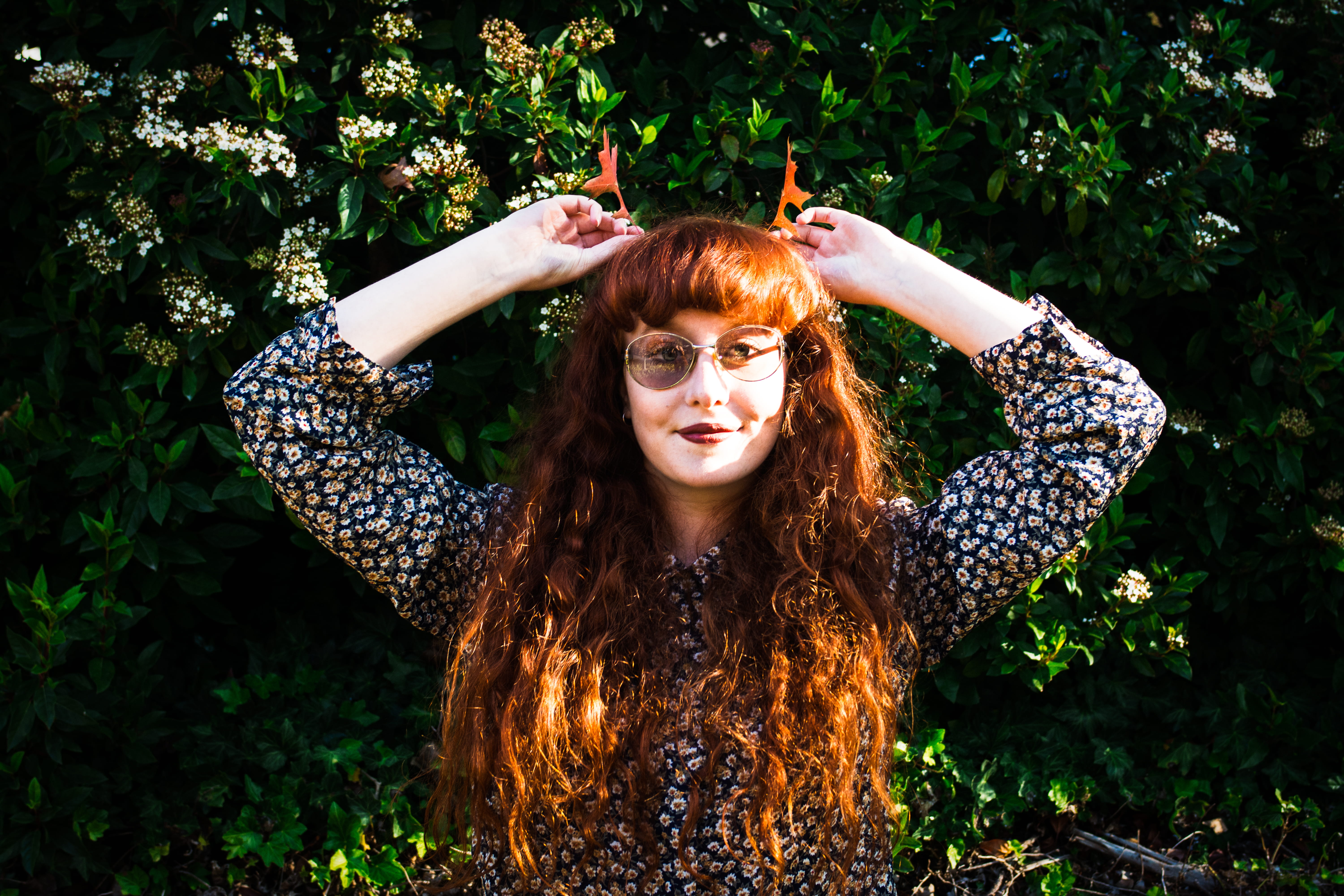 ginger, real people, australia, waist up, looking at camera, glasses, hairstyle, teenager, red, 5K, aldgate, redhead, fashion, young adult, one person, HD Wallpaper