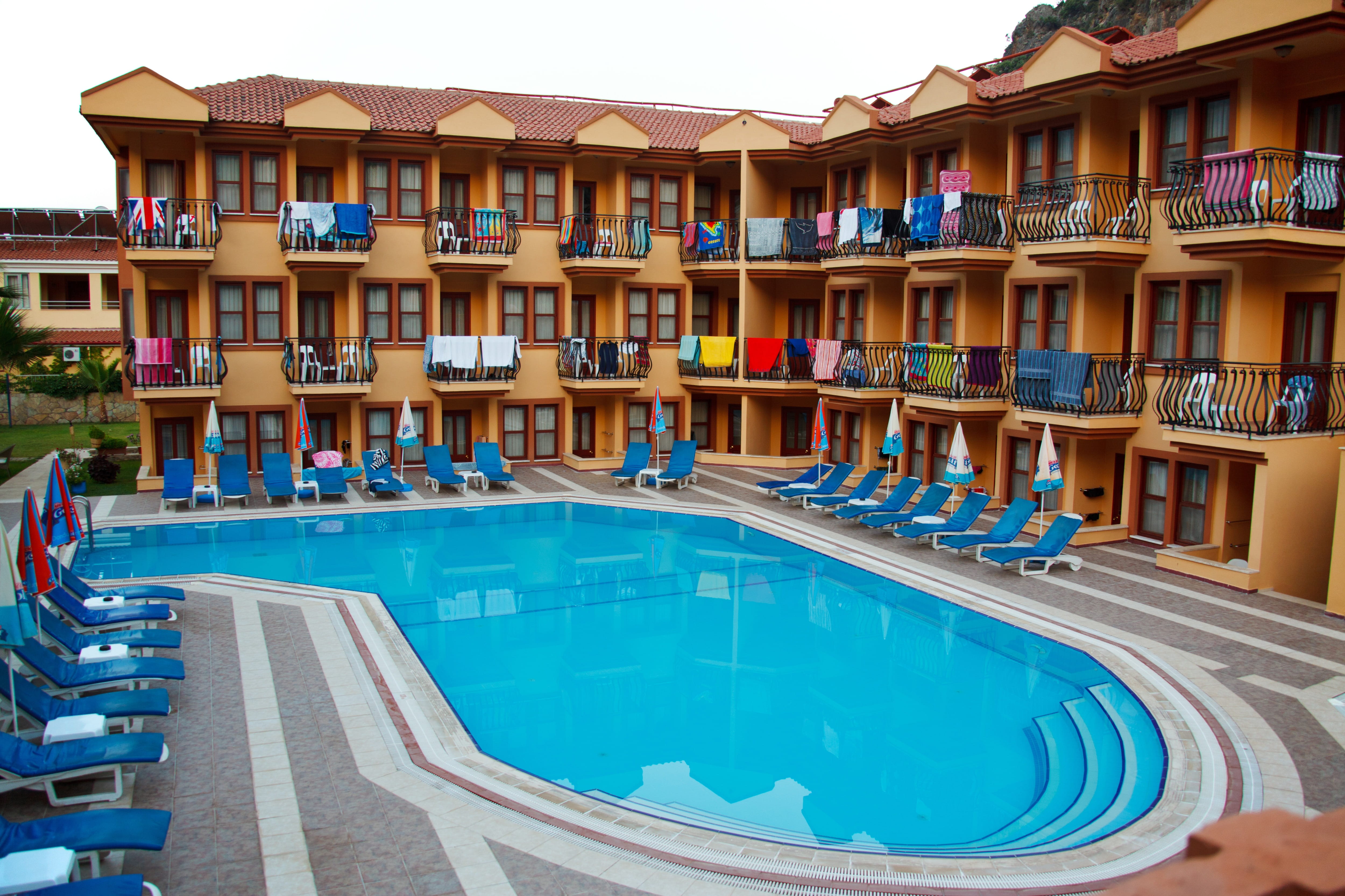 home, summer, Building, Home, water, Hotel, residential district, swimming Pool, reflection, Holiday, balcony, leisure, holiday, residential Building, scene, HD Wallpaper