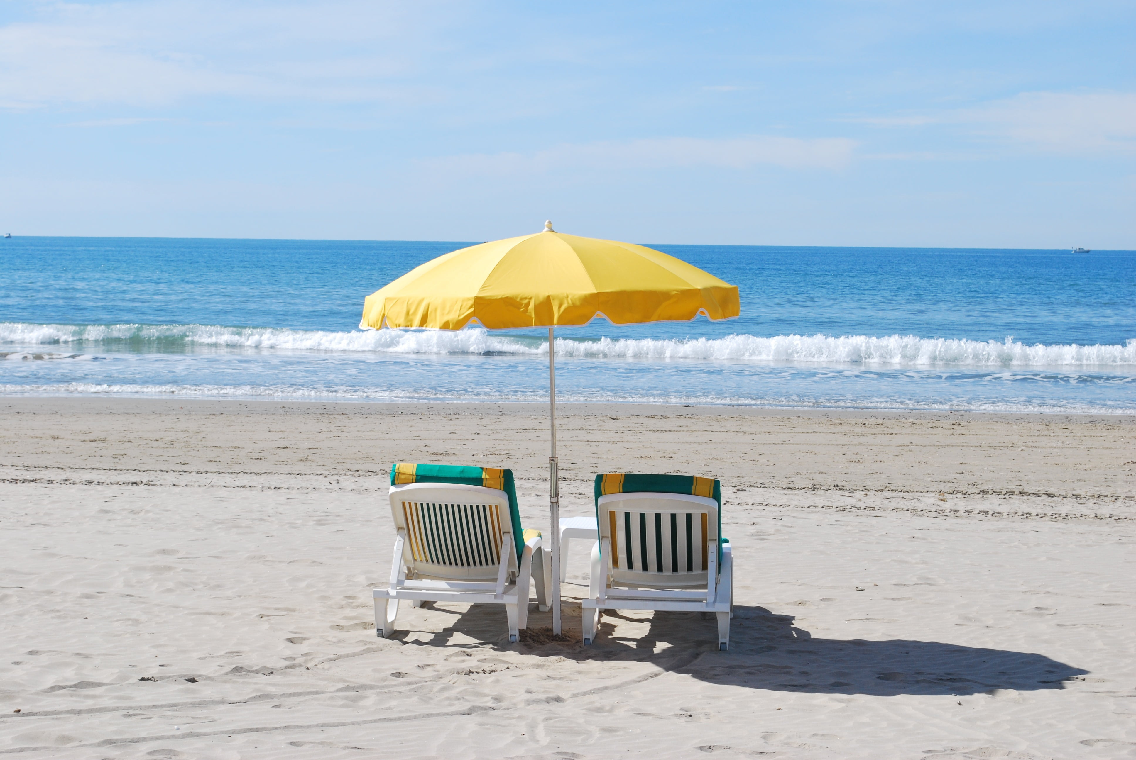 sand, beauty in nature, beach, tranquil scene, holiday, adirondack, seat, chair, horizon over water, seaside, two, umbrella, tranquility, outdoors, no people, HD Wallpaper