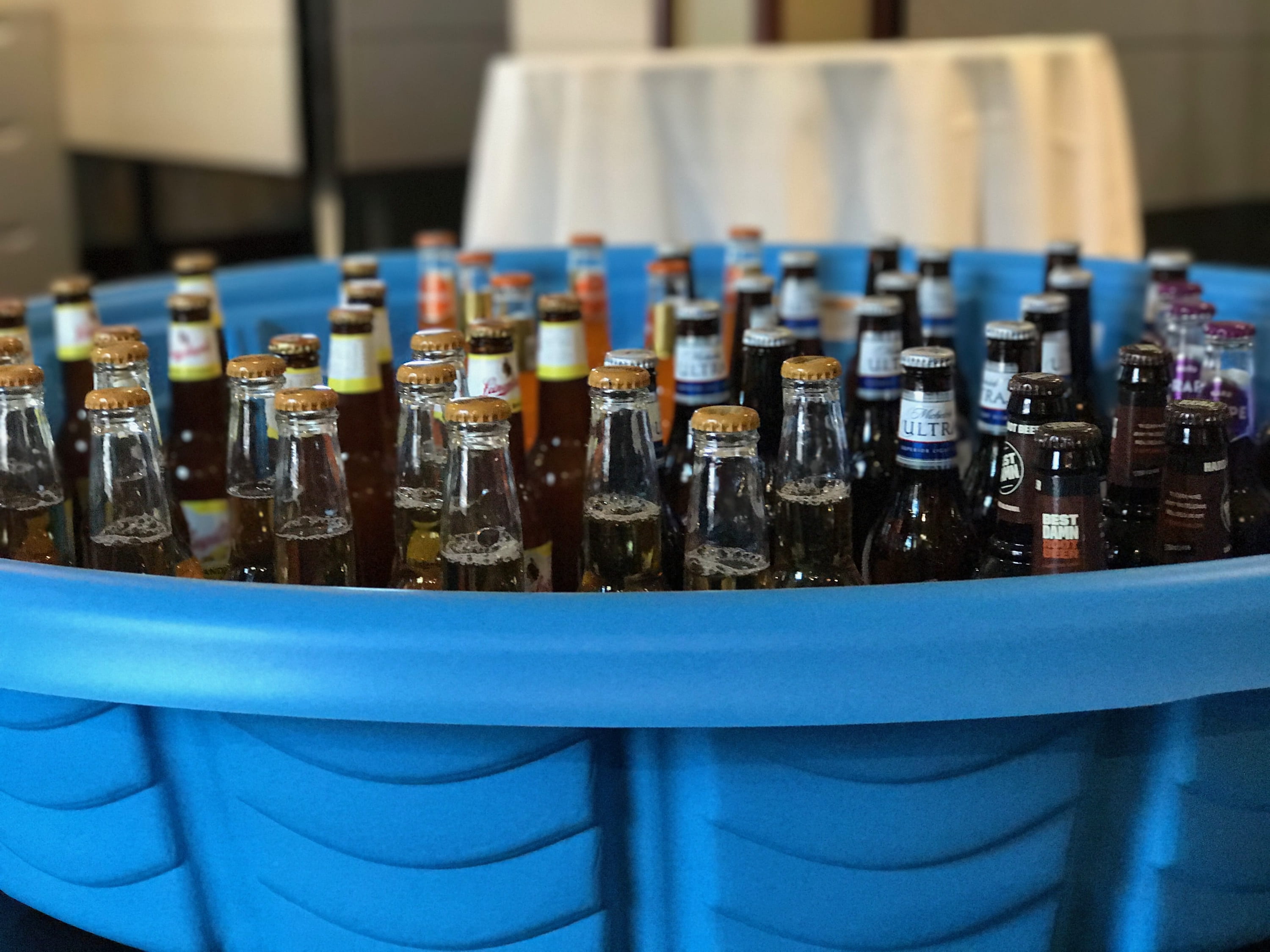 beer, selective focus, 2K, brew, alcohol, indoors, arrangement, variation, event, entertainment, still life, refreshment, party, beer bottle, choice, container, HD Wallpaper
