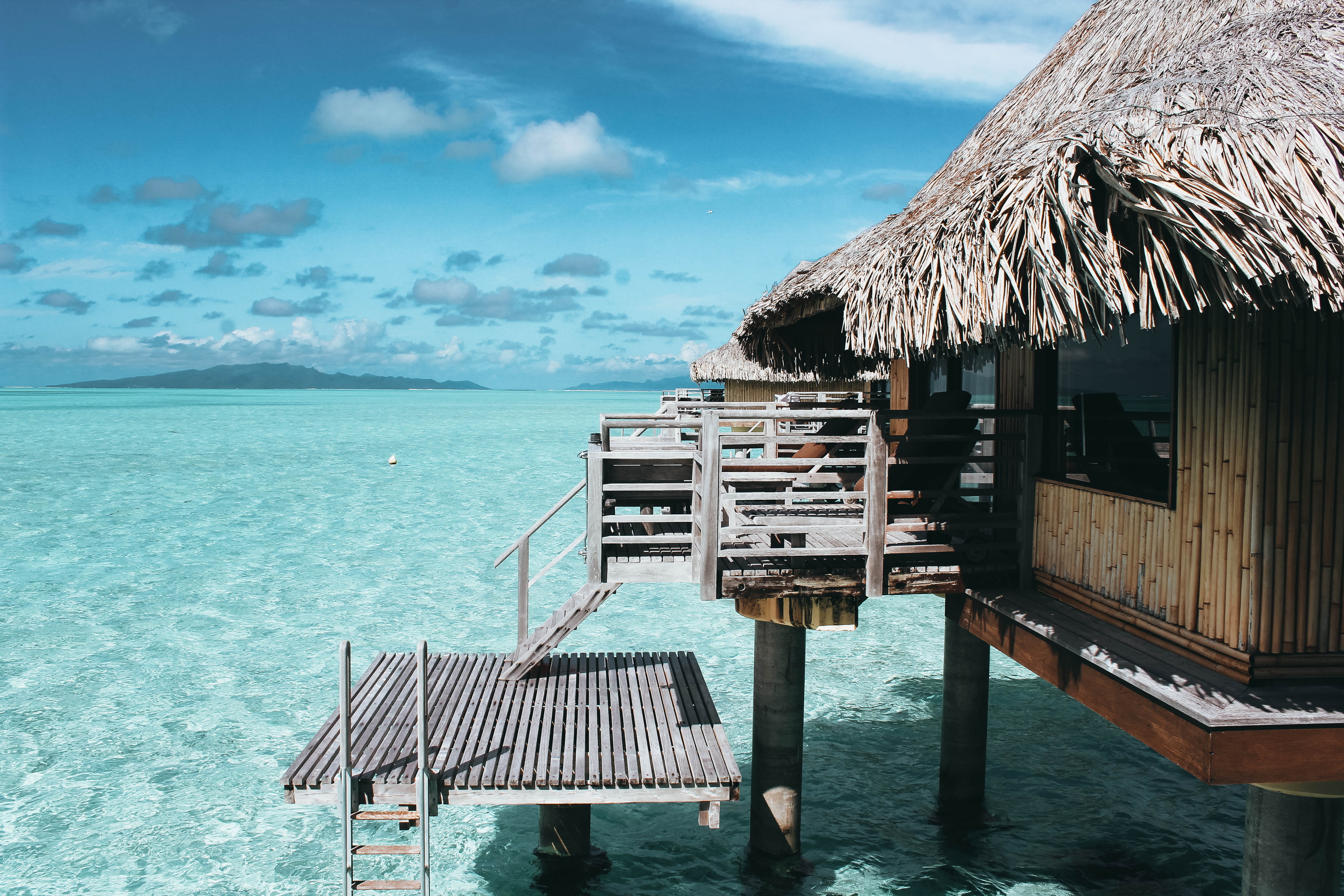 land, day, tranquil scene, scenic, luxurious, holiday, horizon over water, built structure, tourism, vacation, wood, water, idyllic, nature, roof, beach, HD Wallpaper