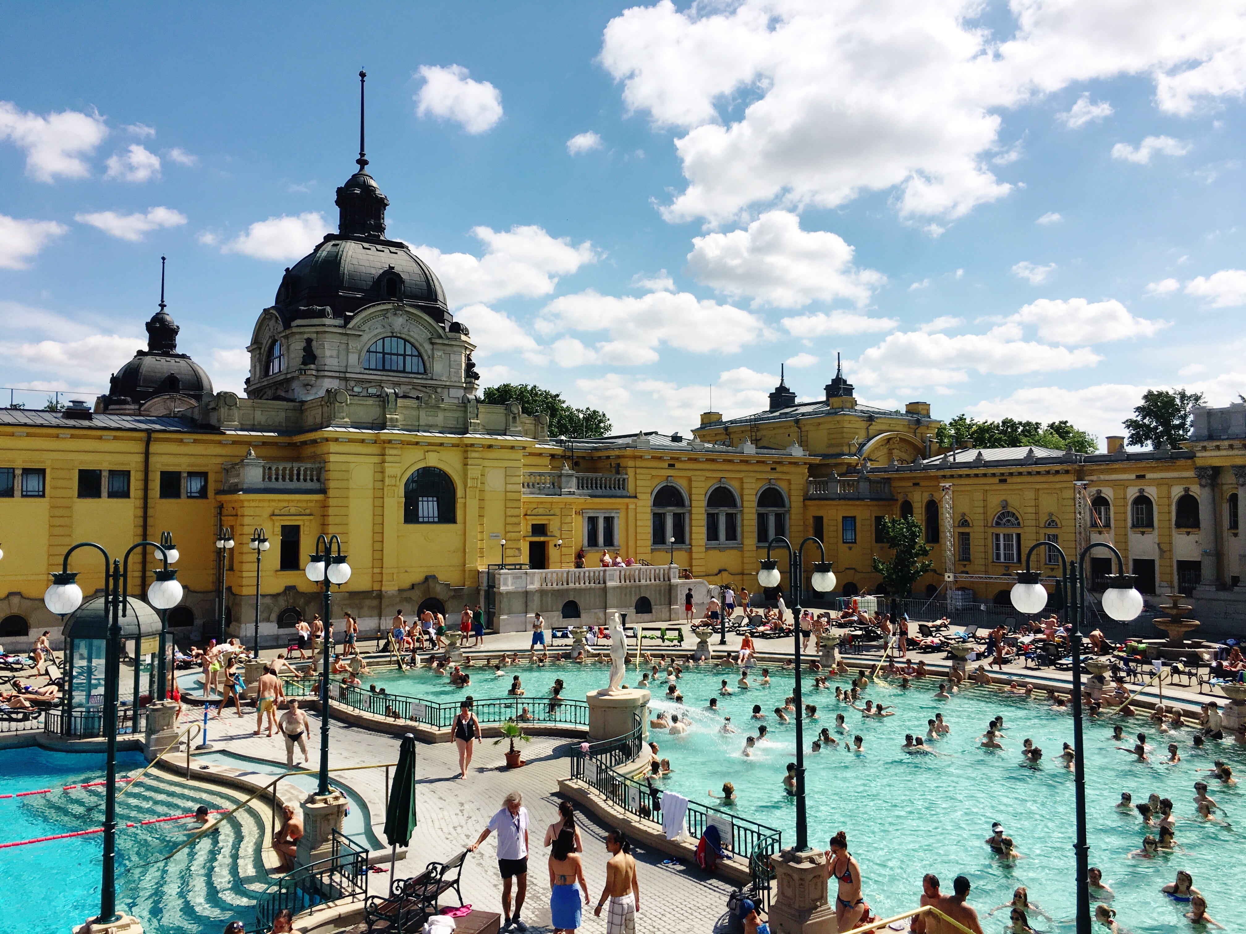 architecture, real people, travel destinations, cloud - sky, travel, tourism, tourist, trip, large group of people, thermal bath, lifestyles, hungary, group of people, HD Wallpaper