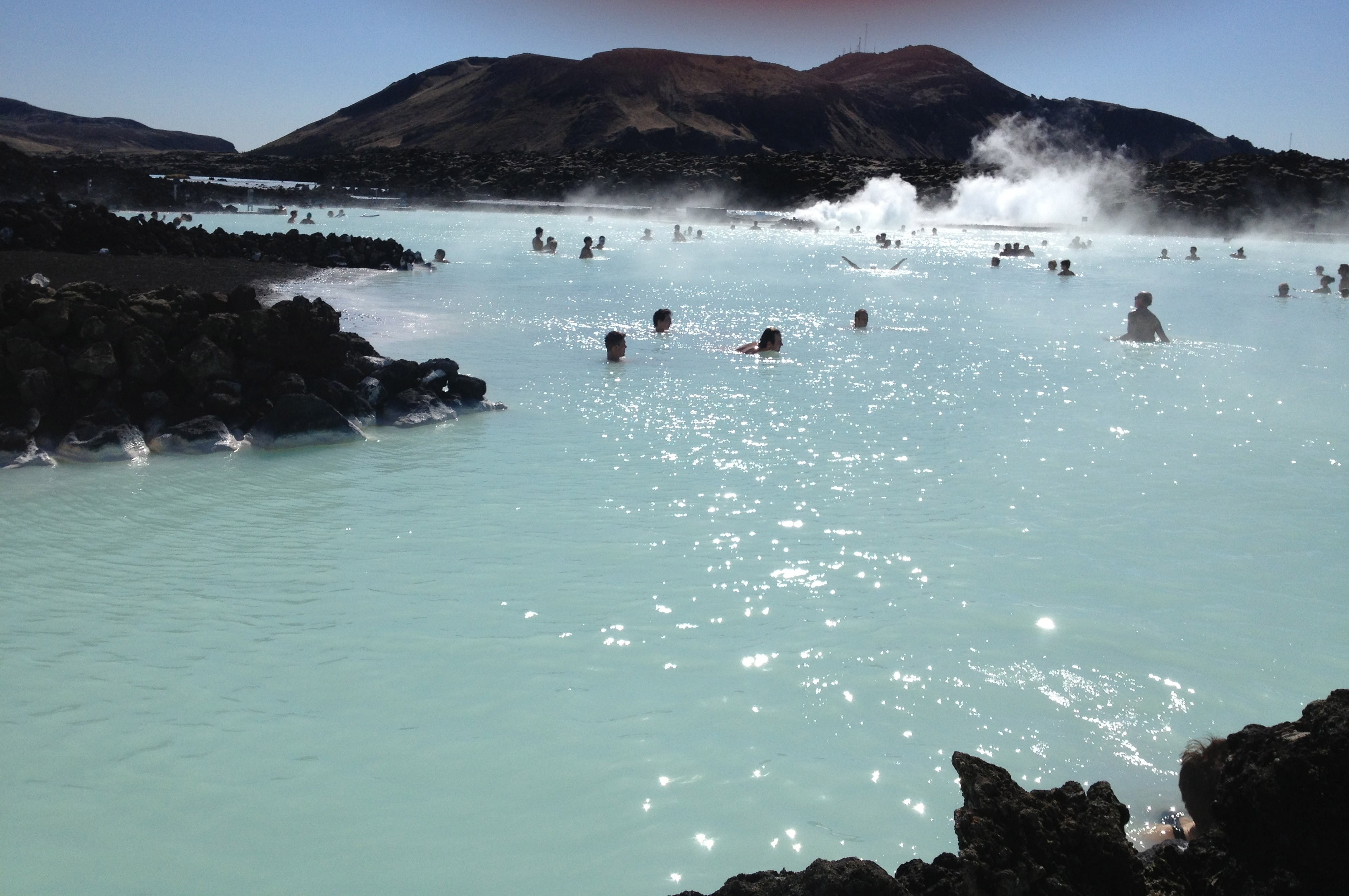 thermal feature, mineral pool, crowd, natural water, swimming, leisure activity, sea, group of people, day, rock, body, rock - object, hot springs, solid, HD Wallpaper