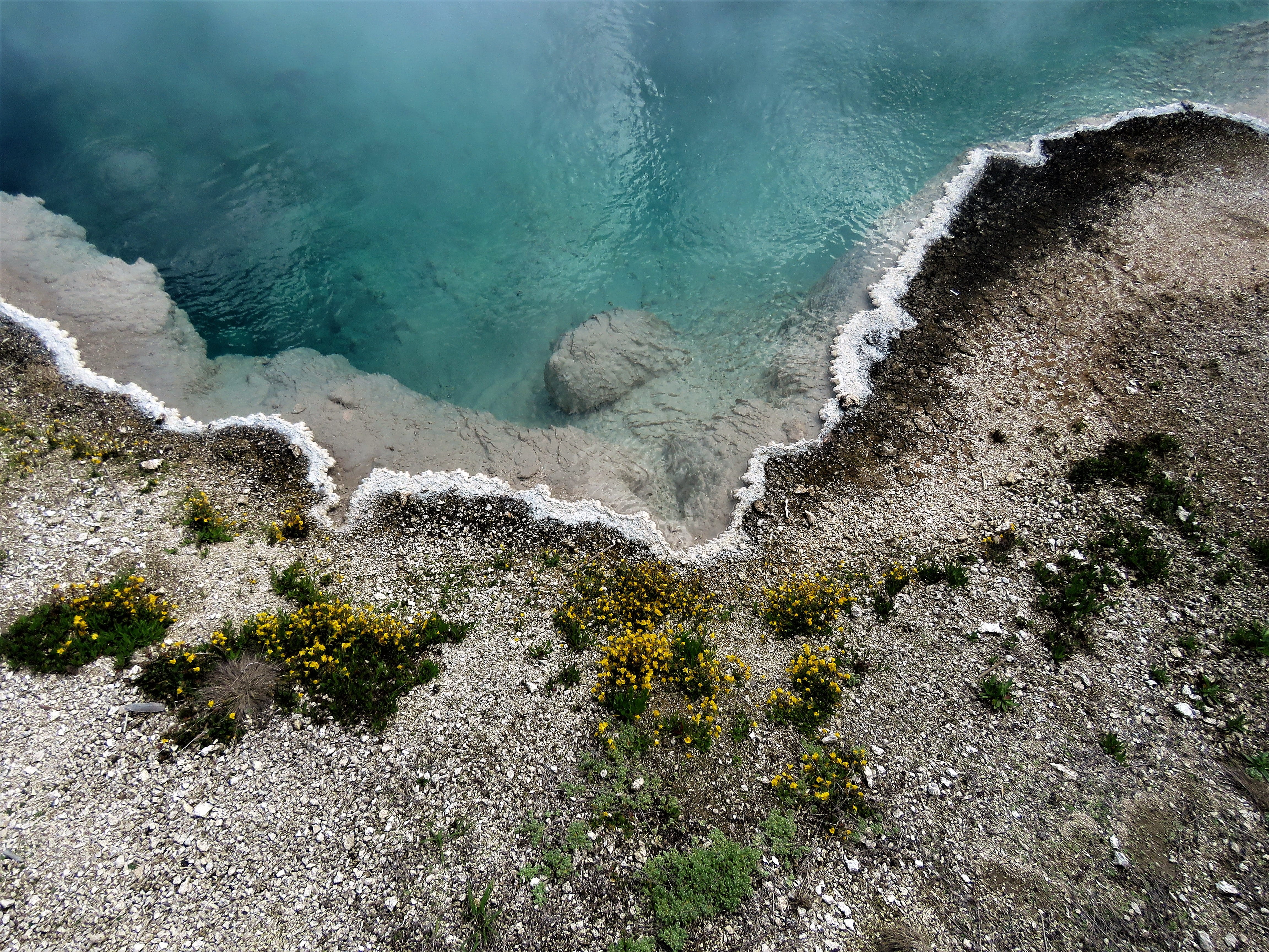 hiking, outdoors, breaking, nature, thermal pool, aquatic sport, water, wyoming, scenics - nature, rock, high angle view, wave, land, 4K, motion, day, HD Wallpaper