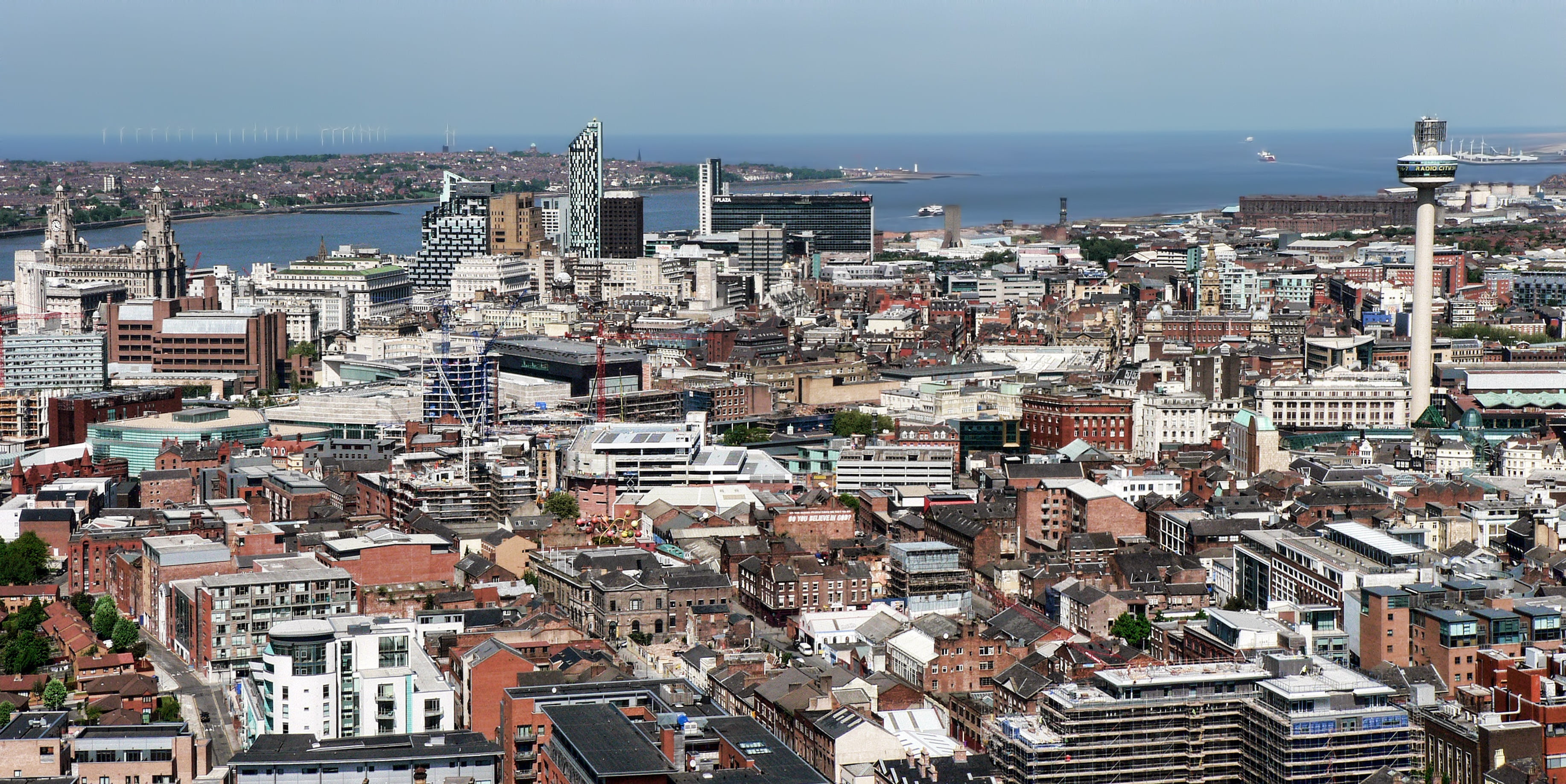 architecture, high angle view, sea, roof, building, water, outdoors, sky, nature, merseyside, crowd, travel destinations, cityscape, 2K, city, building exterior, HD Wallpaper