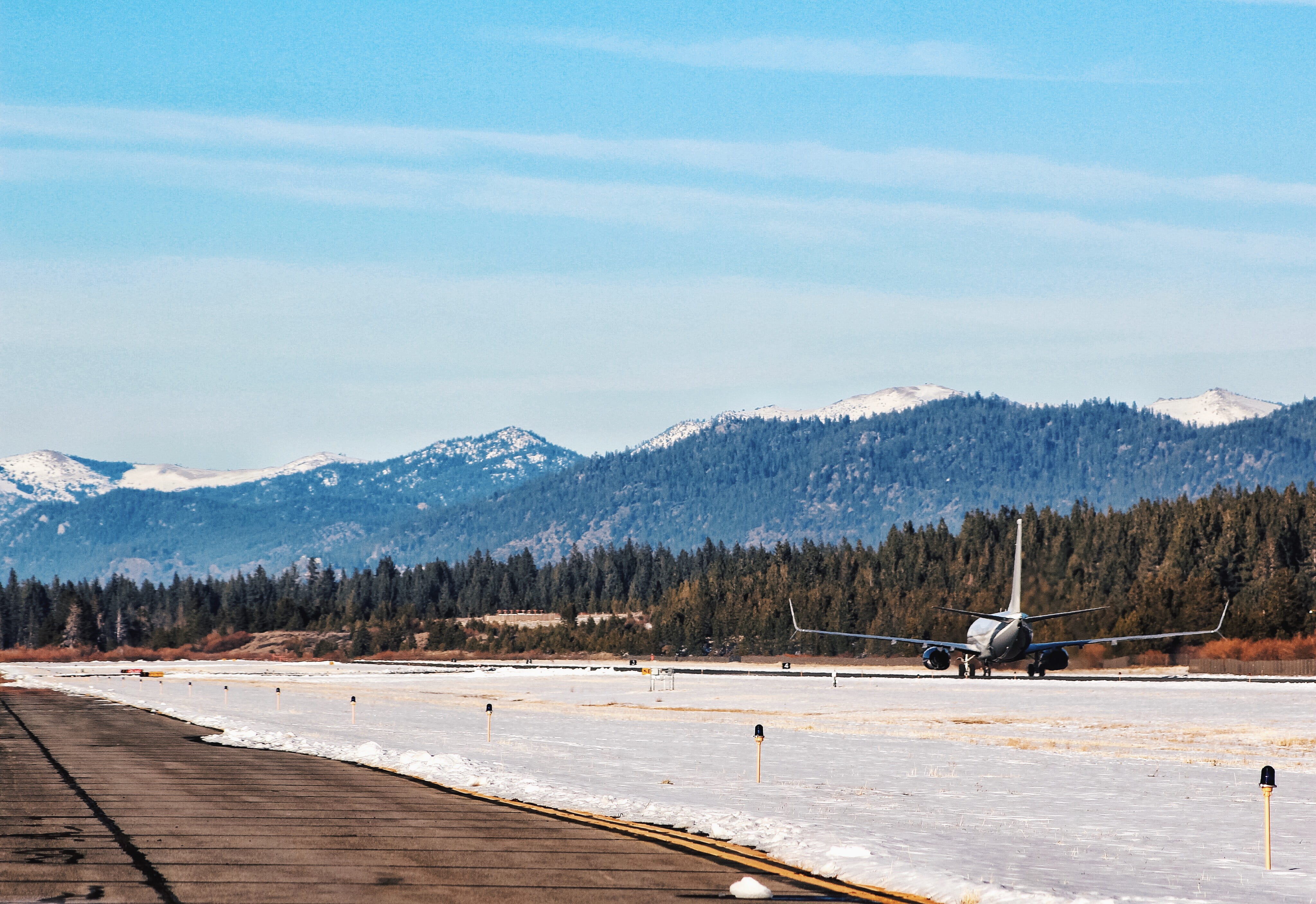 beauty in nature, aviation, cold temperature, airport, transportation, day, winter, scenics - nature, cold, mountain range, snow, nature, jet, tranquility, HD Wallpaper