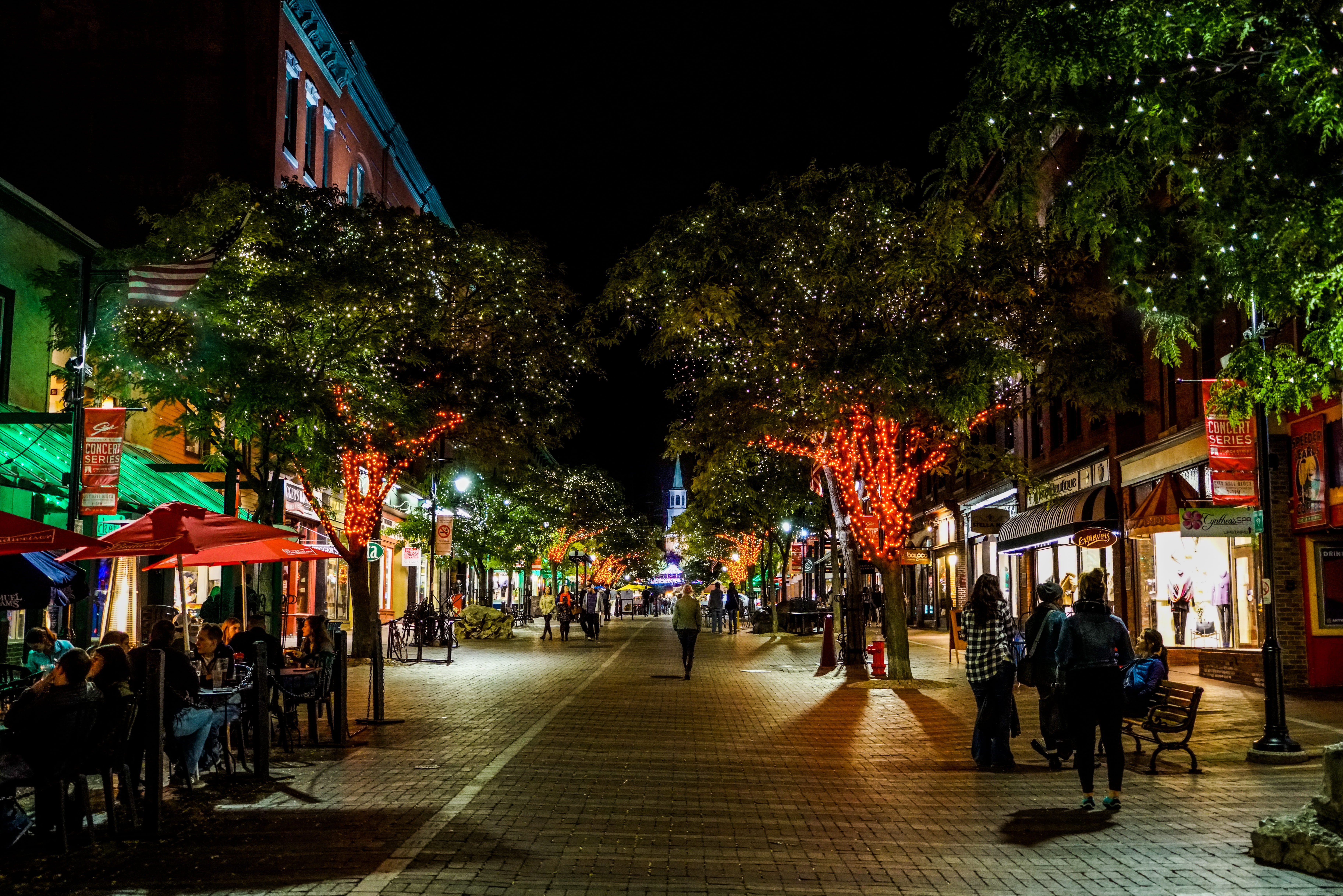 outdoors, architectural, large group of people, plant, street market, illuminated, night, crowd, built structure, Decorations, cafe, adult, men, architecture, HD Wallpaper