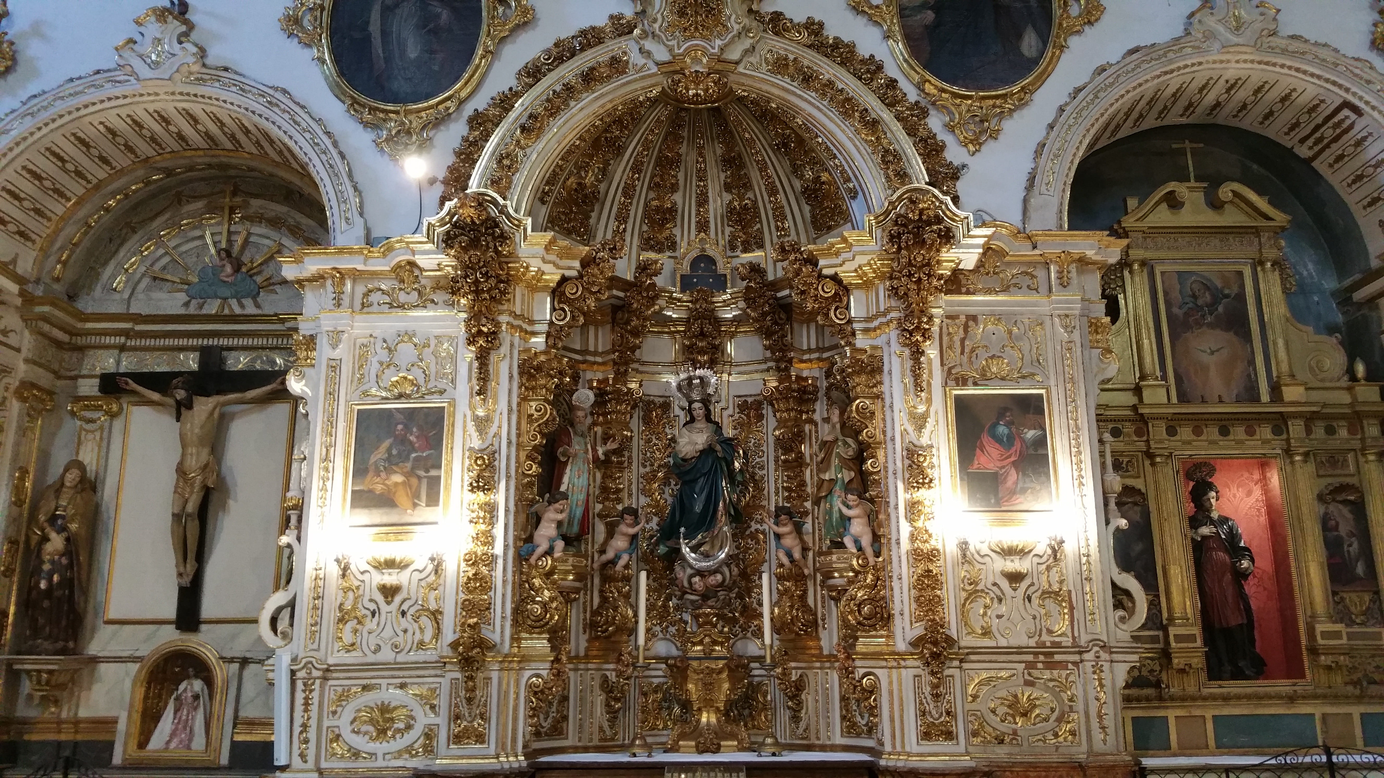 place of worship, santa, history, Santa Ana, San Gil, church, human representation, the past, belief, ceiling, indoors, saint giles, representation, famous Place, HD Wallpaper