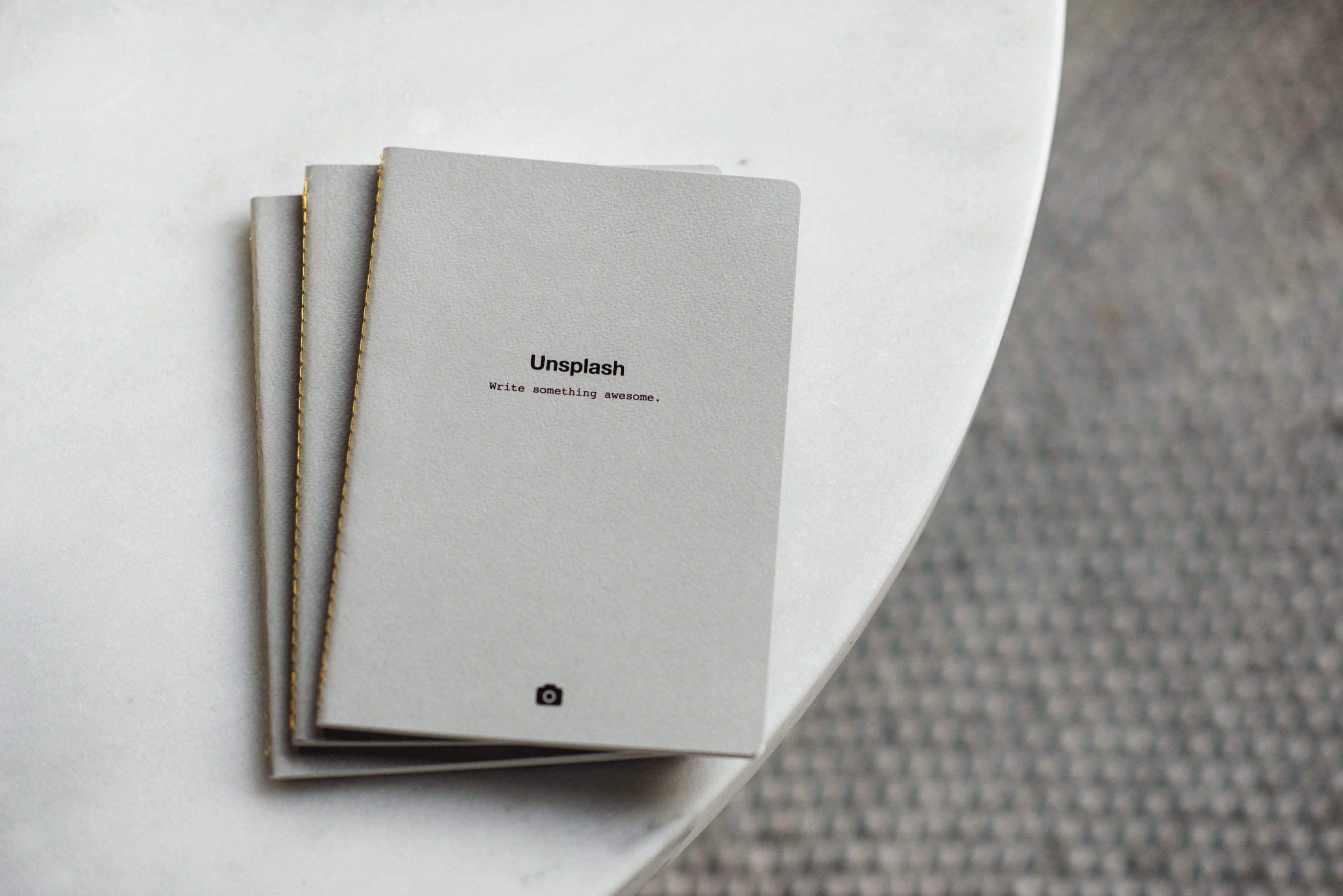 book, studio shot, simplicity, message, note pad, high angle view, close-up, publication, reminder, single object, list, paper, table, gray, selective focus, HD Wallpaper