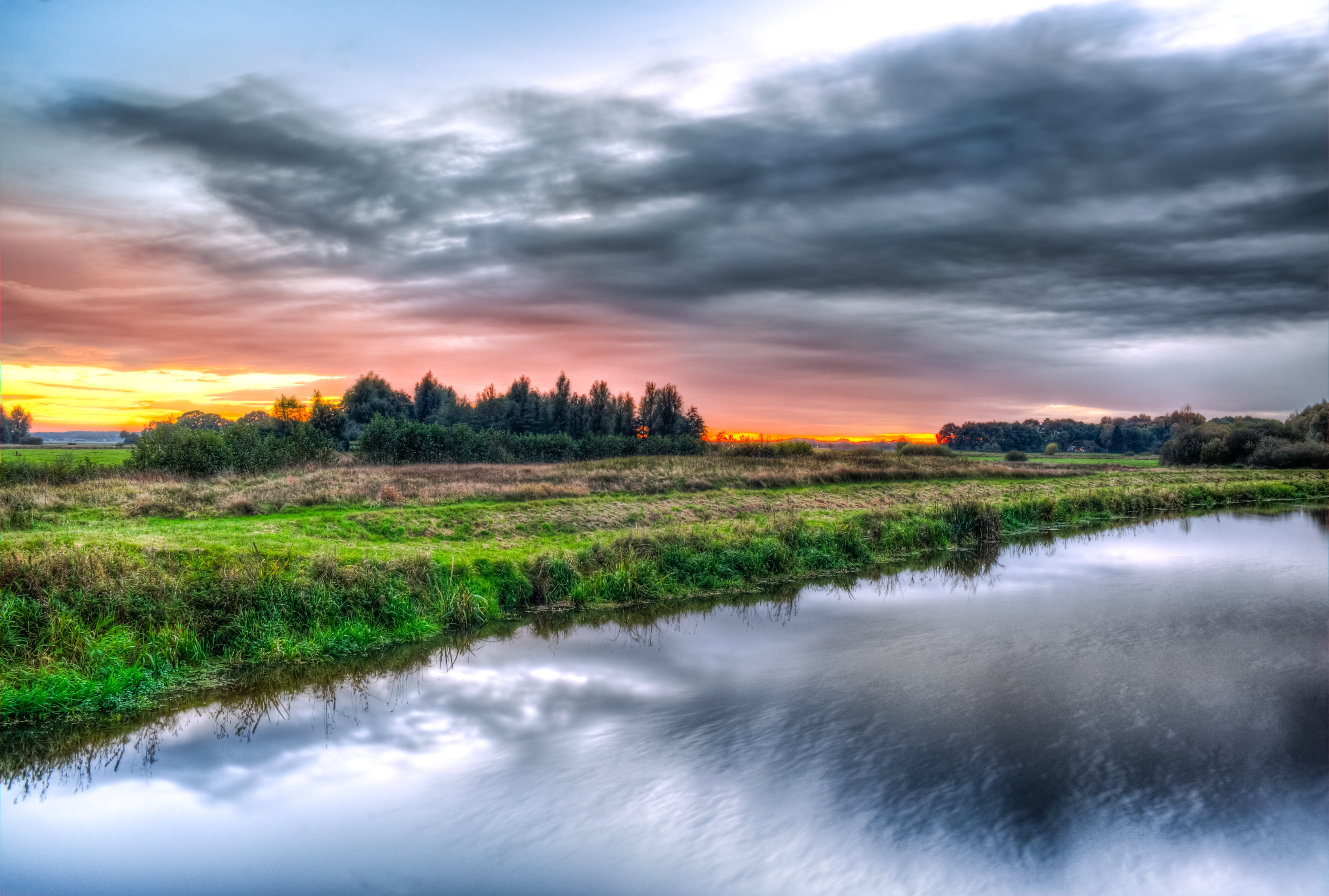 near, 5K, nature, dramatic, drenthe, evening, reflection, river, orange color, netherlands, cloud - sky, sky, hdr, outdoor, landscape, outdoors, green, HD Wallpaper