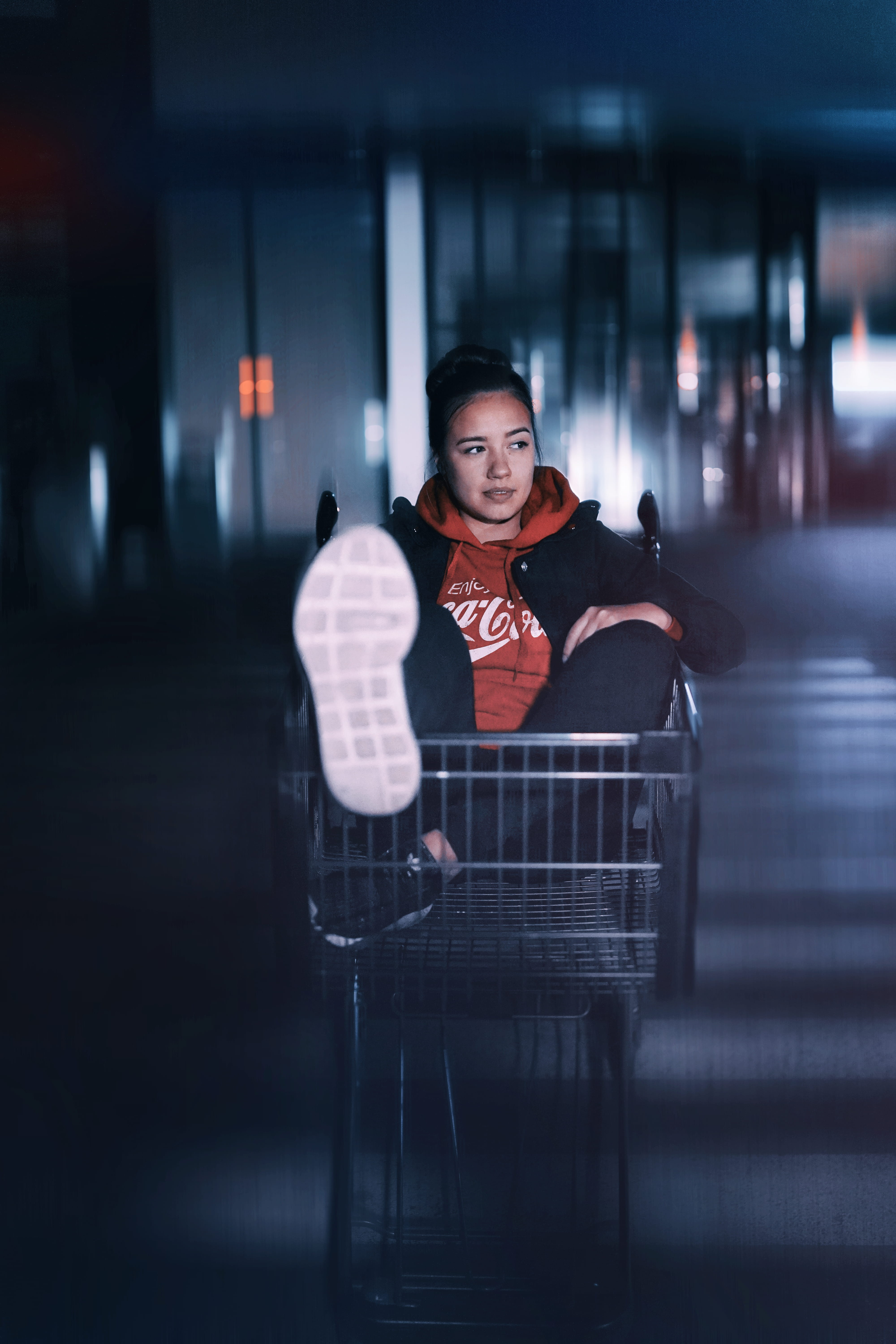 pullover, gray, vintage, transportation, shoppingcart, dress, caddy, girl, night, town, shopping cart, latenight, woman, cart, shoe, shopping, looking at camera, Phone HD Wallpaper