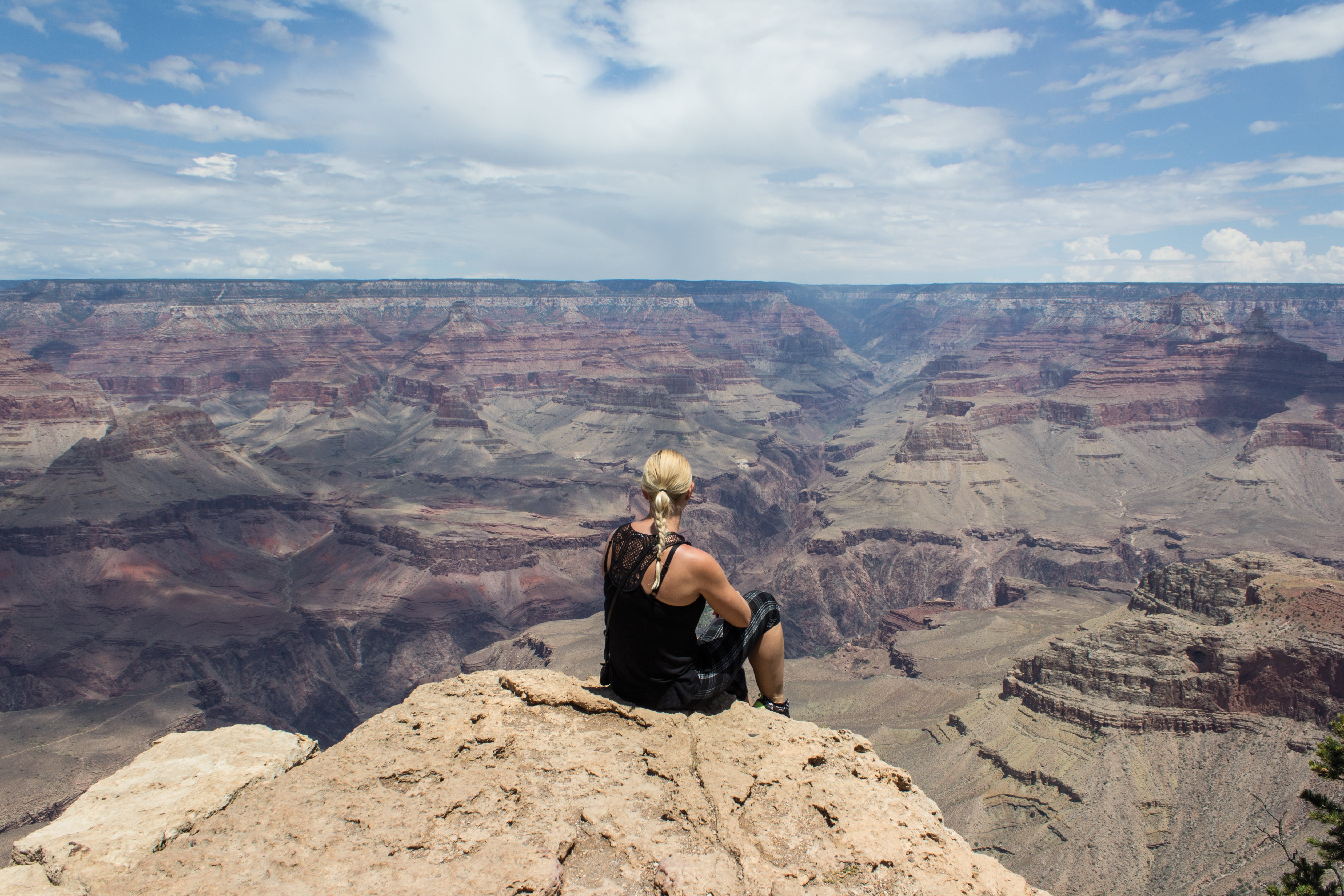 beauty in nature, large, tranquil scene, mountain, scenics - nature, adventure, hiking, cliff, woman, uSA, cloud - sky, arizona, rock, environment, formation, HD Wallpaper