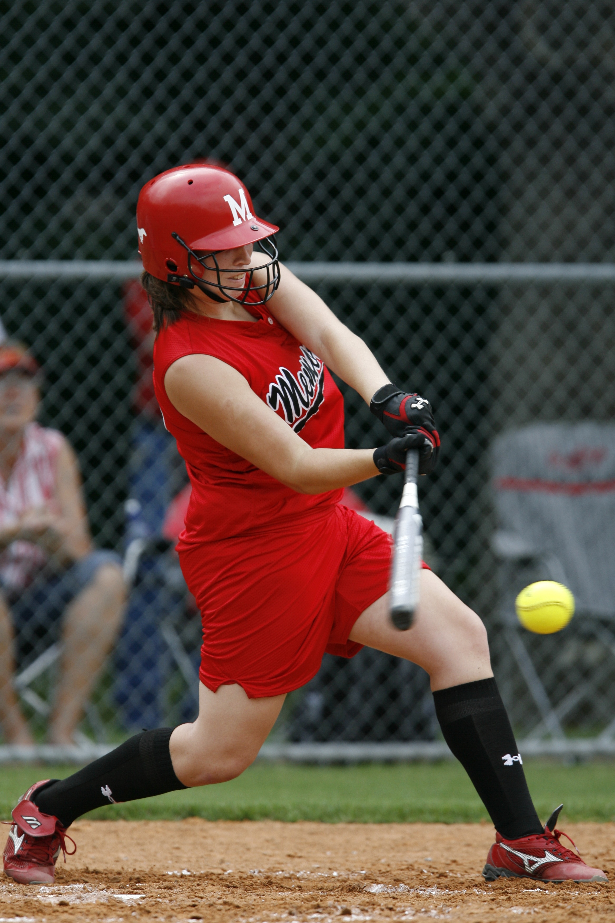 game, people, softball, full length, 2K, helmet, protection, action, real people, young, child, competition, action photo, focus on foreground, bat, female, Phone HD Wallpaper