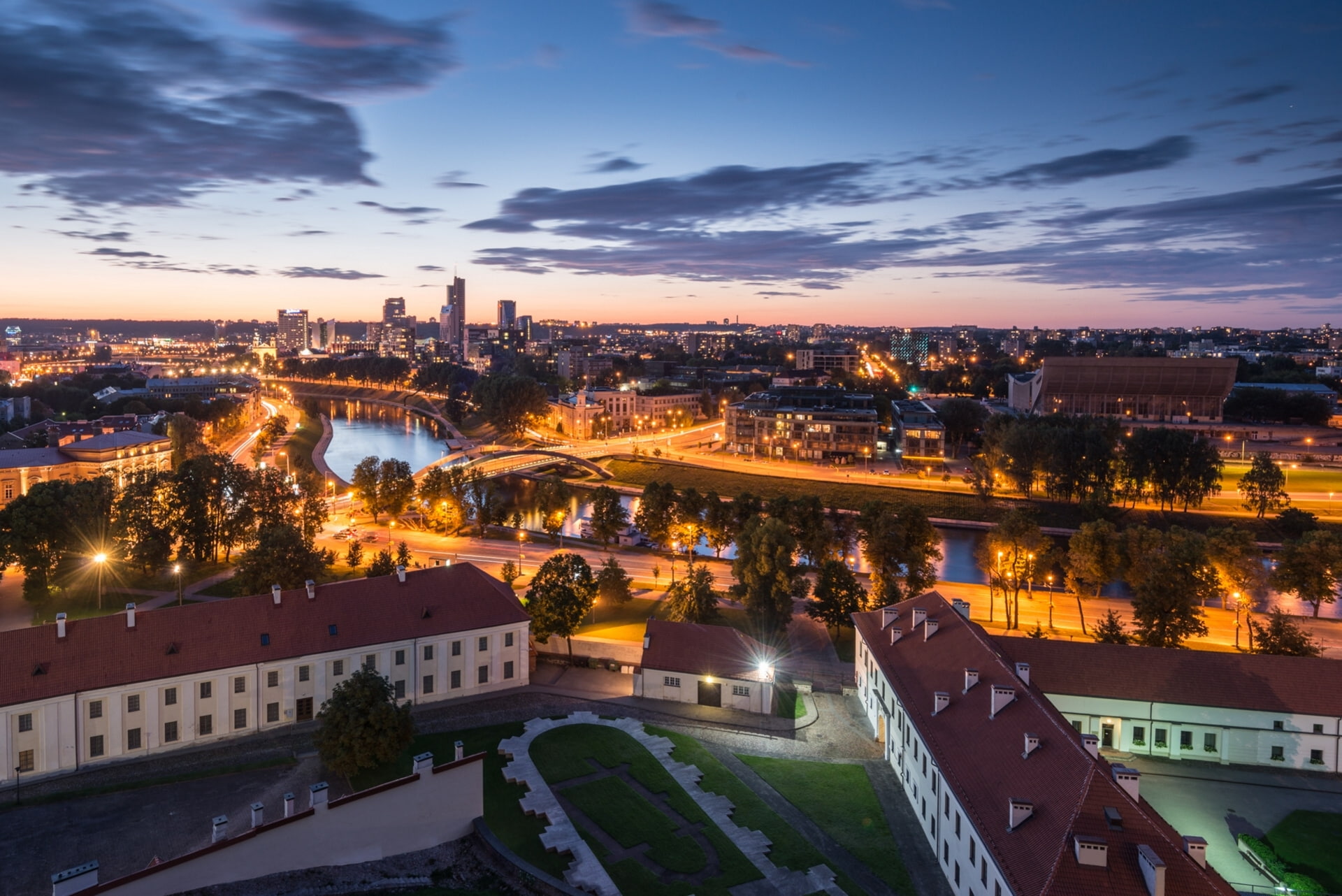 night city, white, built structure, outdoors, concrete, river, residential district, architecture, panorama, Lithuania, building, 1080P, nature, bridge, HD Wallpaper