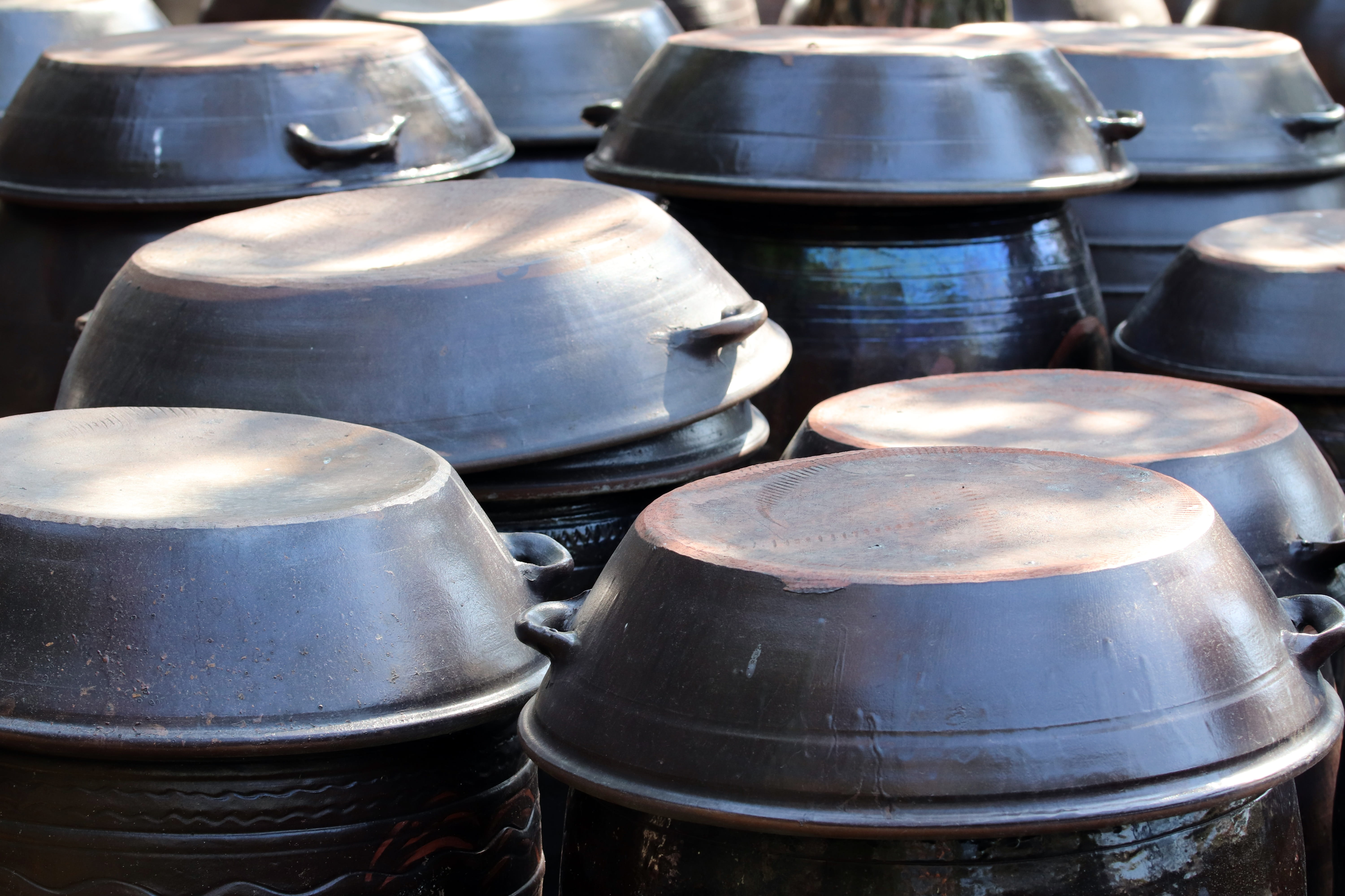 retail, jar, day, germany, group of objects, household equipment, steel, market, ceramics, korean, chapter reading, republic of korea, 5K, choice, focus on foreground, HD Wallpaper